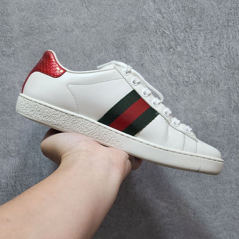 Gucci Gucci Ace Leather Sneakers with Bee Design Size US 6 / IT 36 - 7 Thumbnail