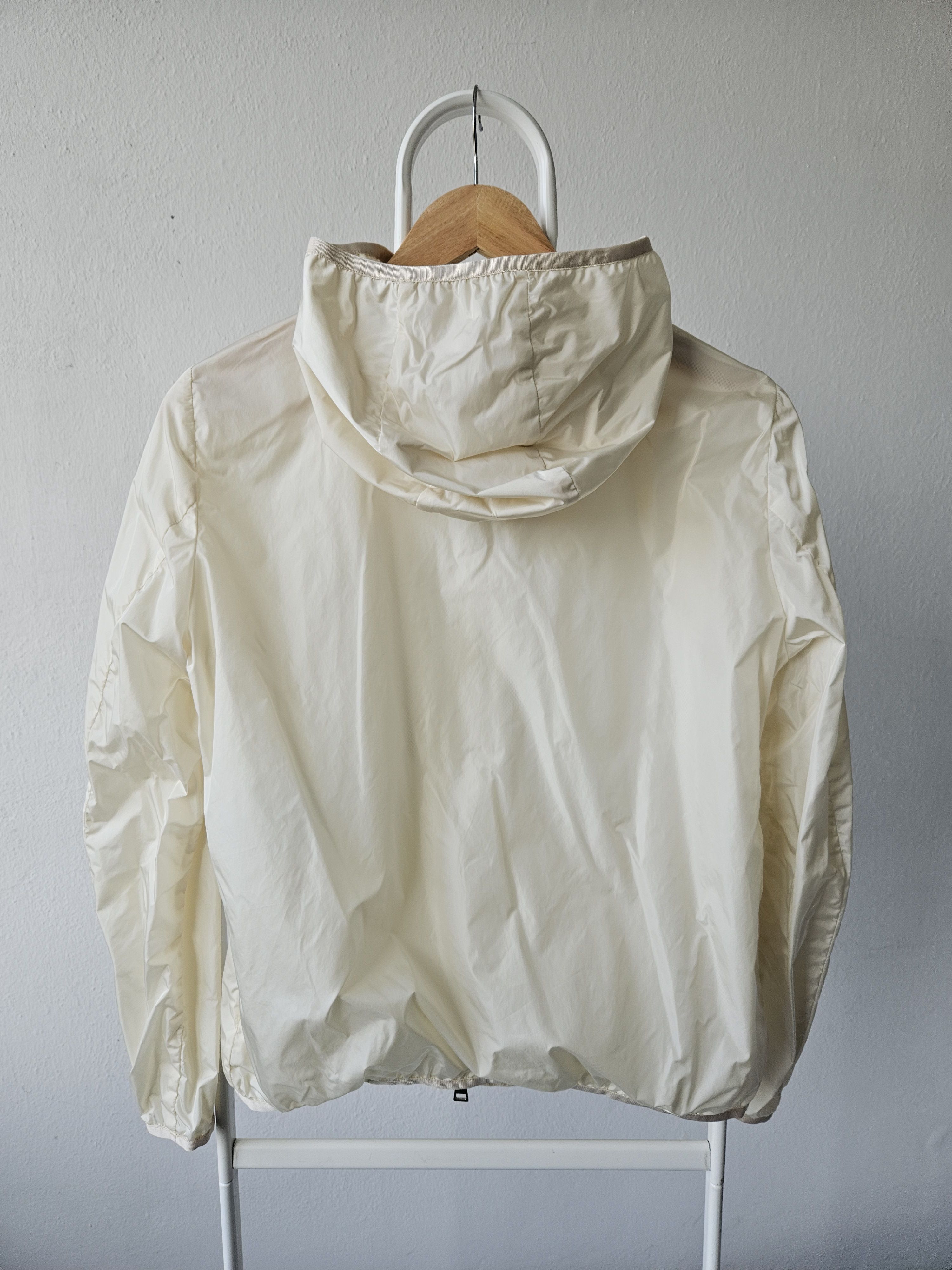 Moncler Moncler vivre giubbotto light jacket windbreaker Size XS / US 0-2 / IT 36-38 - 2 Thumbnail