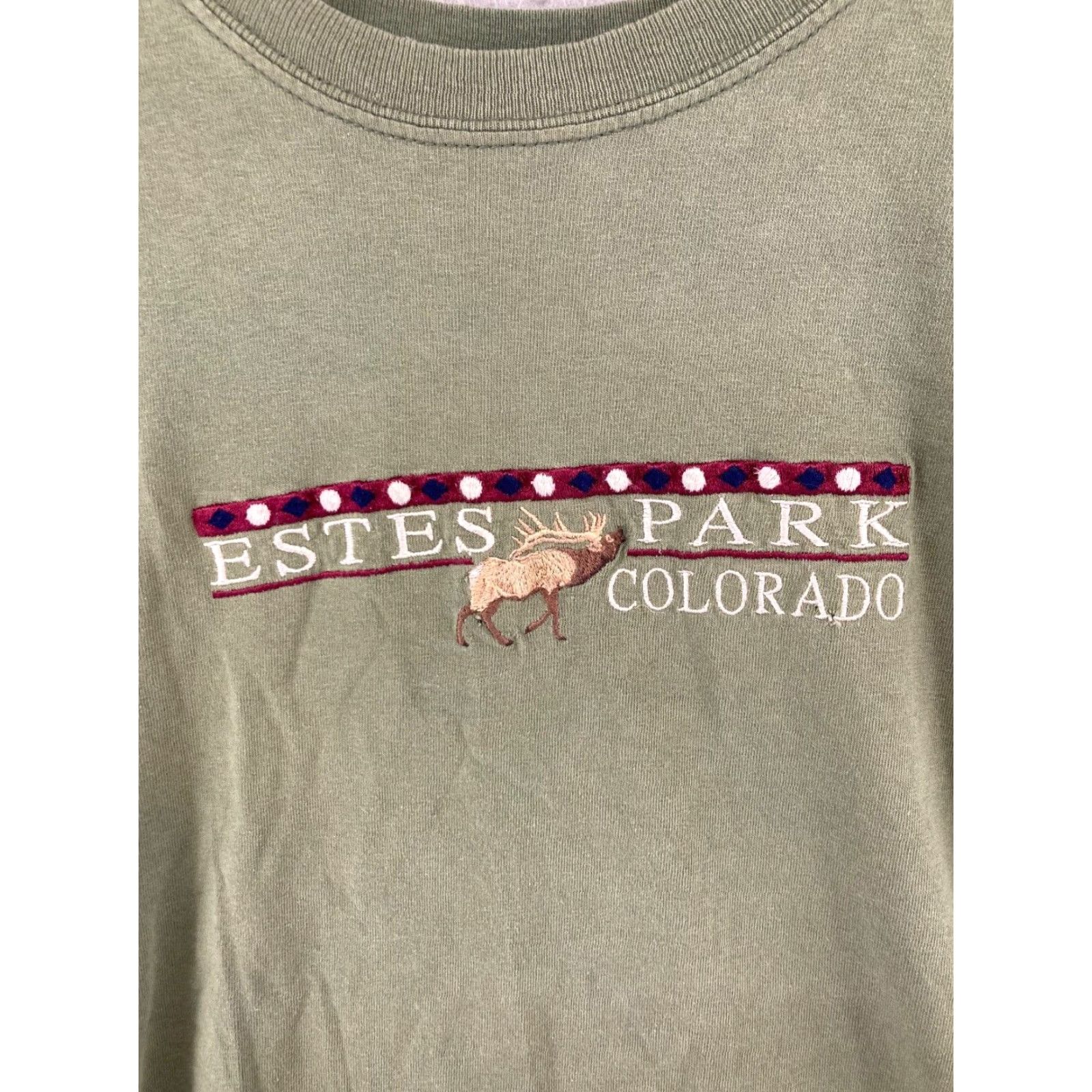 Gildan Estes Park Colorado Mens TShirt M Green Cotton Knit Logo Embroidered Crew Neck Short Sleeve Outdoor Shirt Mens Size US M / EU 48-50 / 2 - 4 Thumbnail