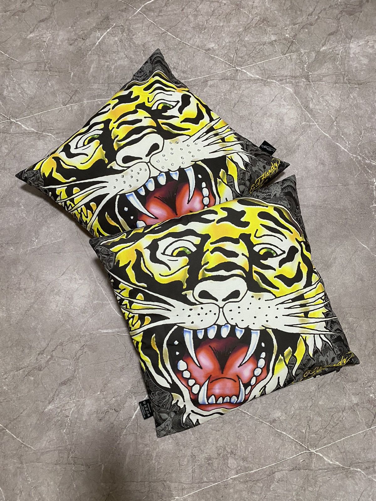 Ed Hardy Vintage Y2K Ed Hardy by Christian Audigier Two Pillow Rare Size ONE SIZE - 2 Thumbnail