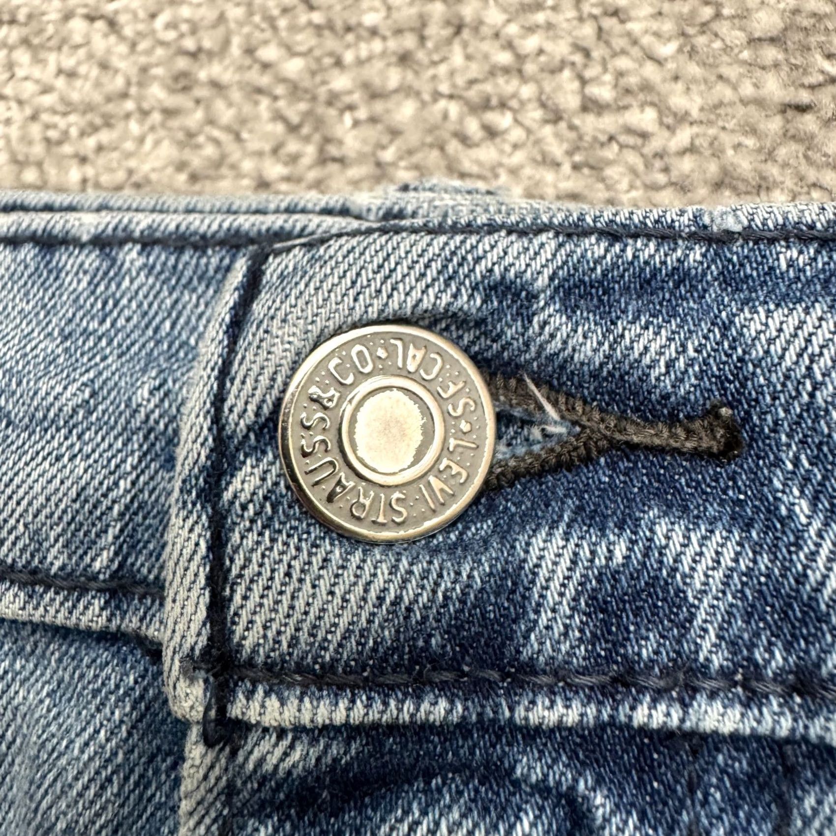 Levi's Levi's 514 Straight Denim Jeans Mens 31x30 Blue Light Wash Cotton Casual Regular Fit Size US 31 - 3 Thumbnail