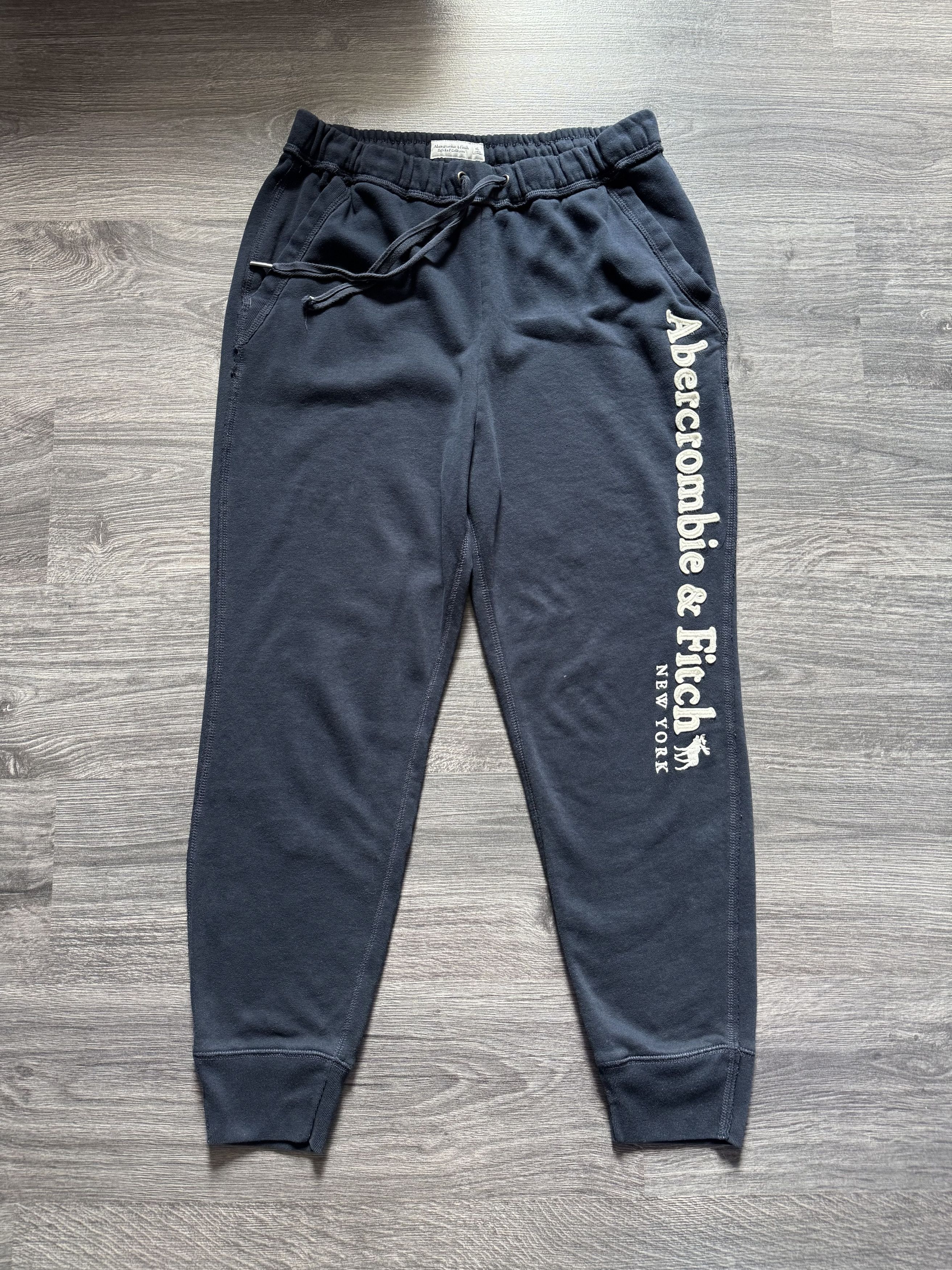 Abercrombie & Fitch Abercrombie & Fitch Navy Sweatpant Jogers Size US 36 / EU 52 - 1 Thumbnail
