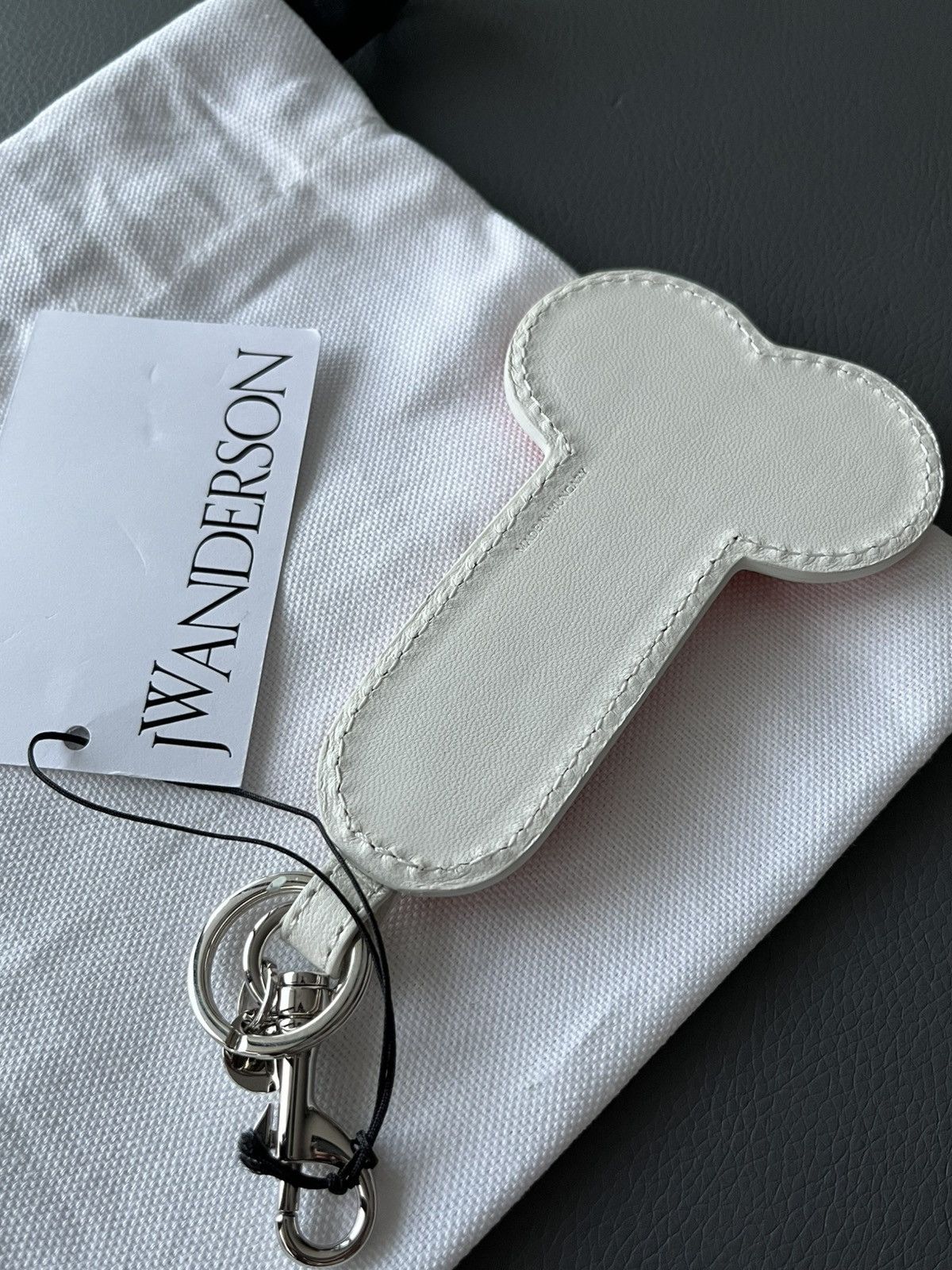 JW Anderson × Loewe Rare Limited BrandNew J W Anderson 🍆 Leather Key Chain Charm Size ONE SIZE - 1 Thumbnail