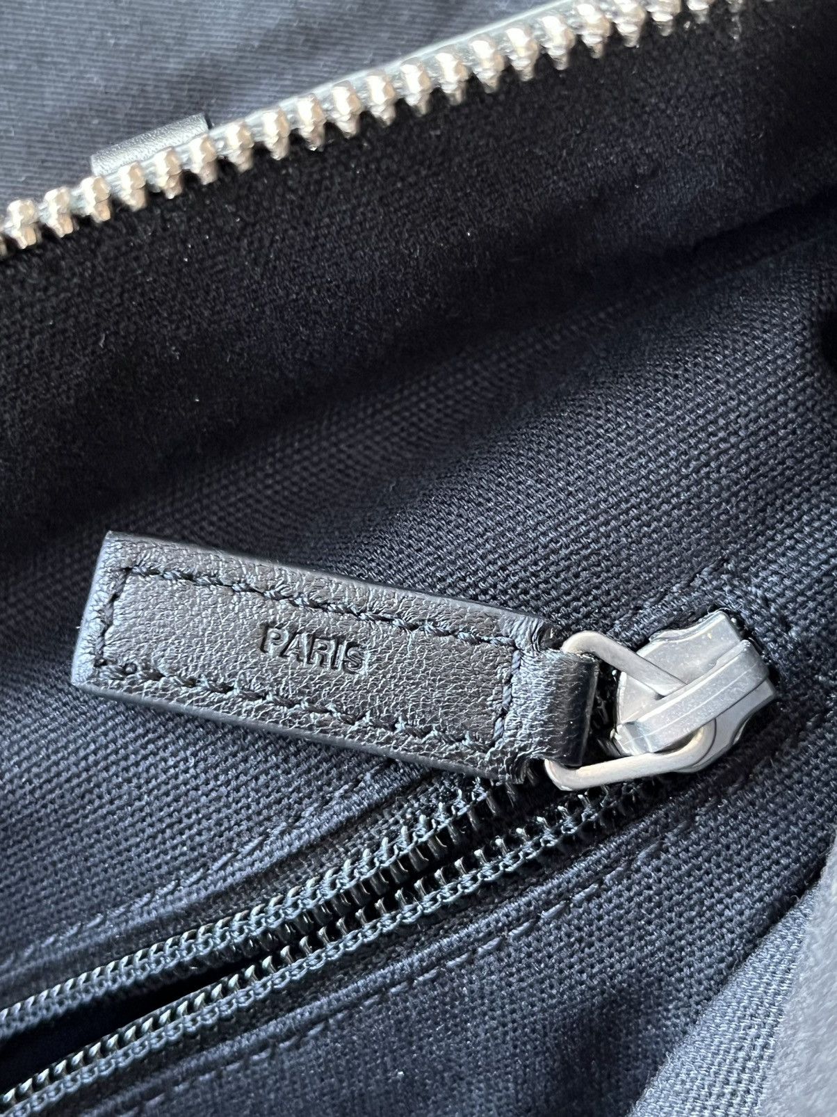 Saint Laurent Paris Rare Saint Laurent $2K Super Runway ID Convertible Bag XL Size ONE SIZE - 11 Thumbnail