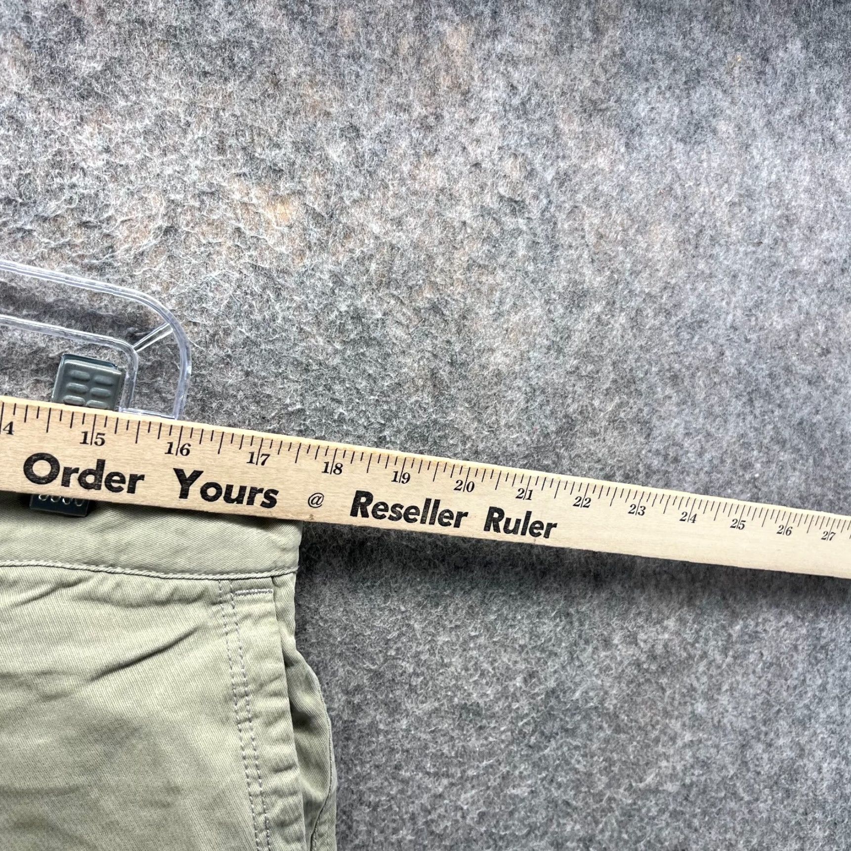 Tommy Bahama Tommy Bahama Shorts Men 36 Adult Khaki Cargo Fit Silk Outdoors Tan Beige Casual Size US 36 / EU 52 - 7 Thumbnail