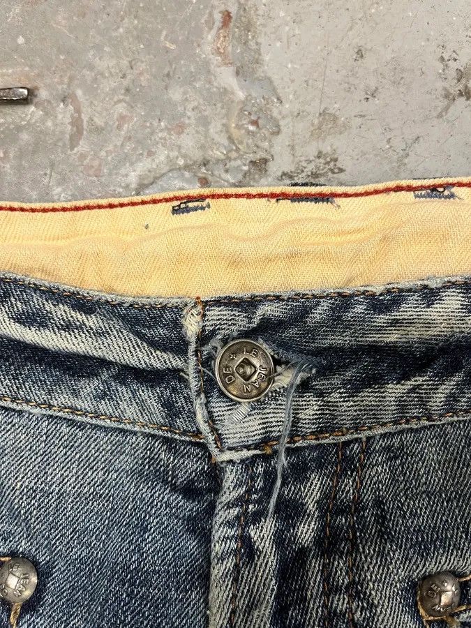 Marithe + Francois Girbaud 2000s Marithé + François Girbaud Blue Distressed Denim Jeans Size US 32 / EU 48 - 7 Thumbnail