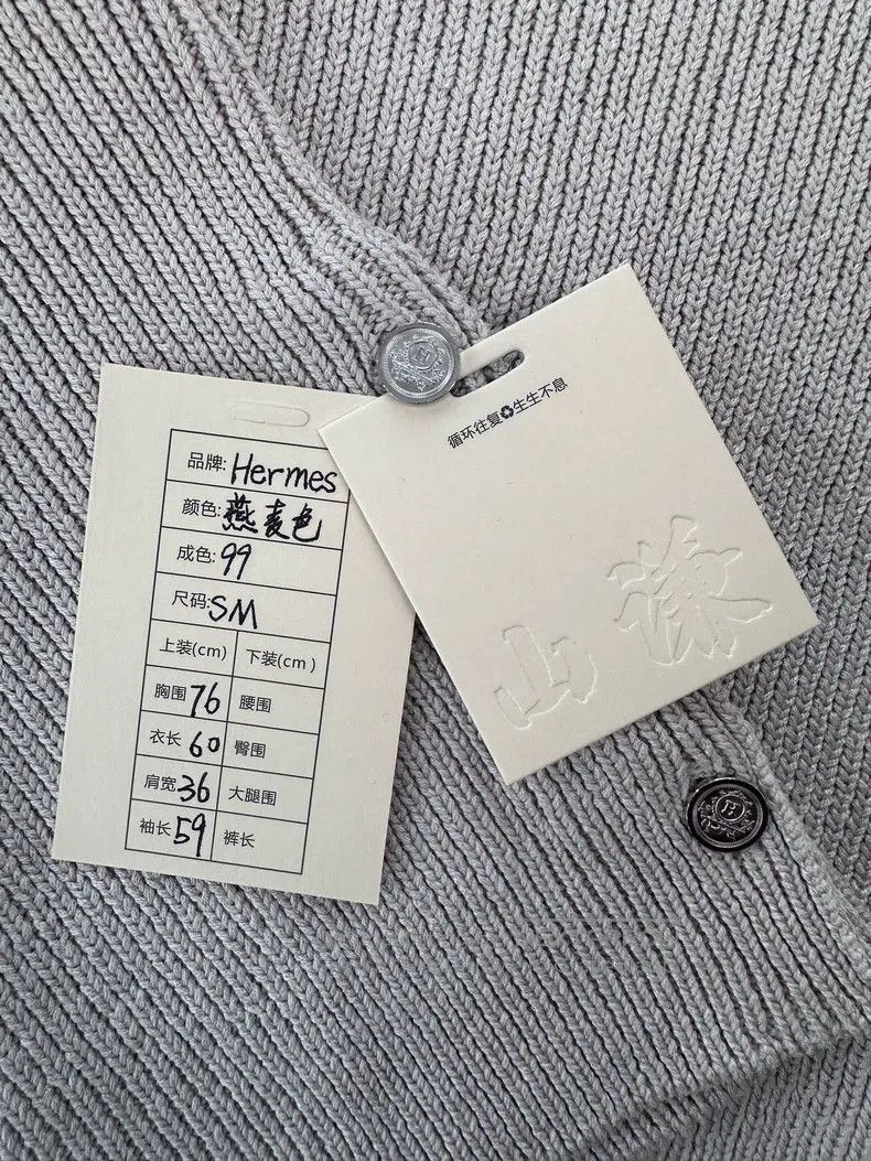 Hermes Hermes Silk Button Knit Top - Oatmeal Size M / US 6-8 / IT 42-44 - 7 Thumbnail