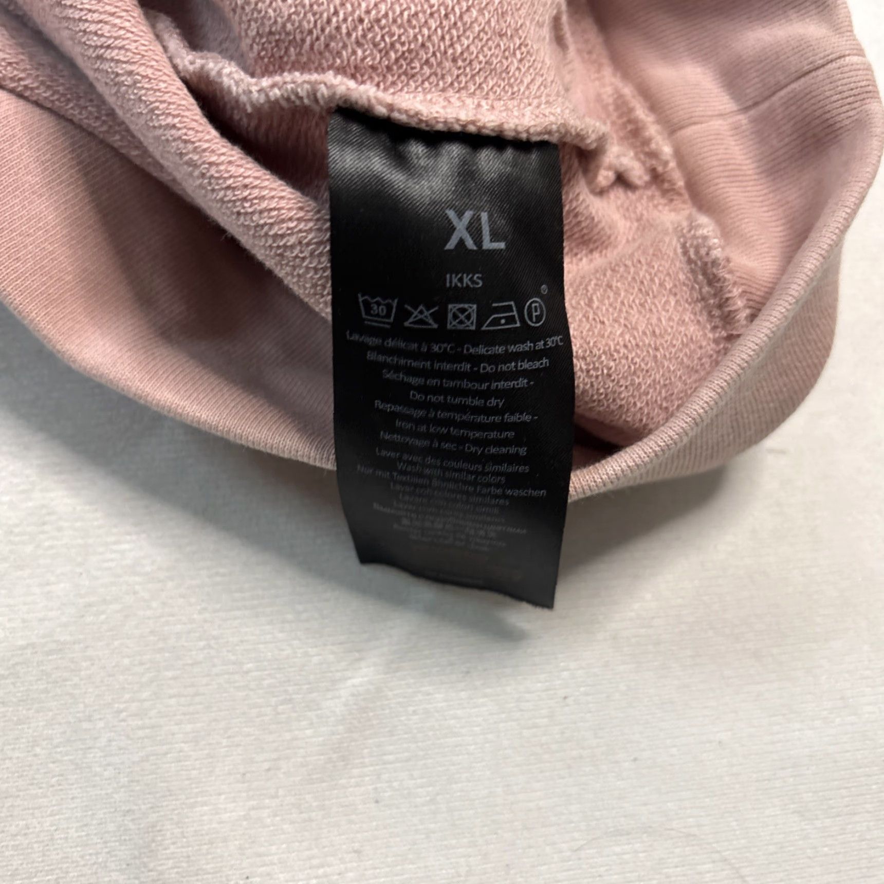 IKKS IKKS Men’s Pink Grunge Surfer Cotton Hoodie Jumper XL Pullover Crew Neck Hooded Logo Knit Sweatshirt Ice Pink Cotton All Seasons Mens Regular Edition Size US XL / EU 56 / 4 - 7 Thumbnail
