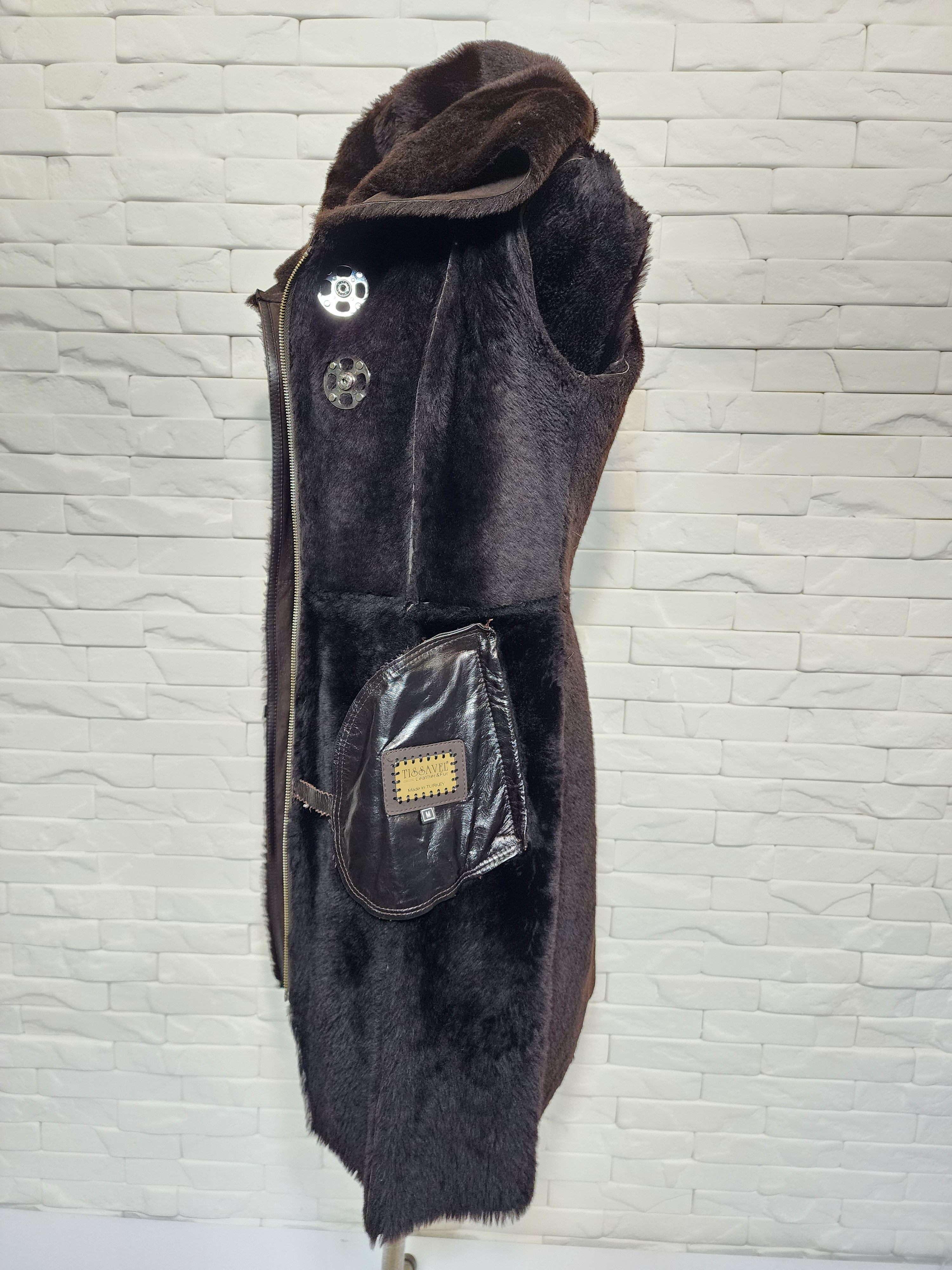 Genuine Leather Brown Sheepskin Coat: Genuine Fur Hood, Metal Zipper. Size S / US 4 / IT 40 - 9 Thumbnail