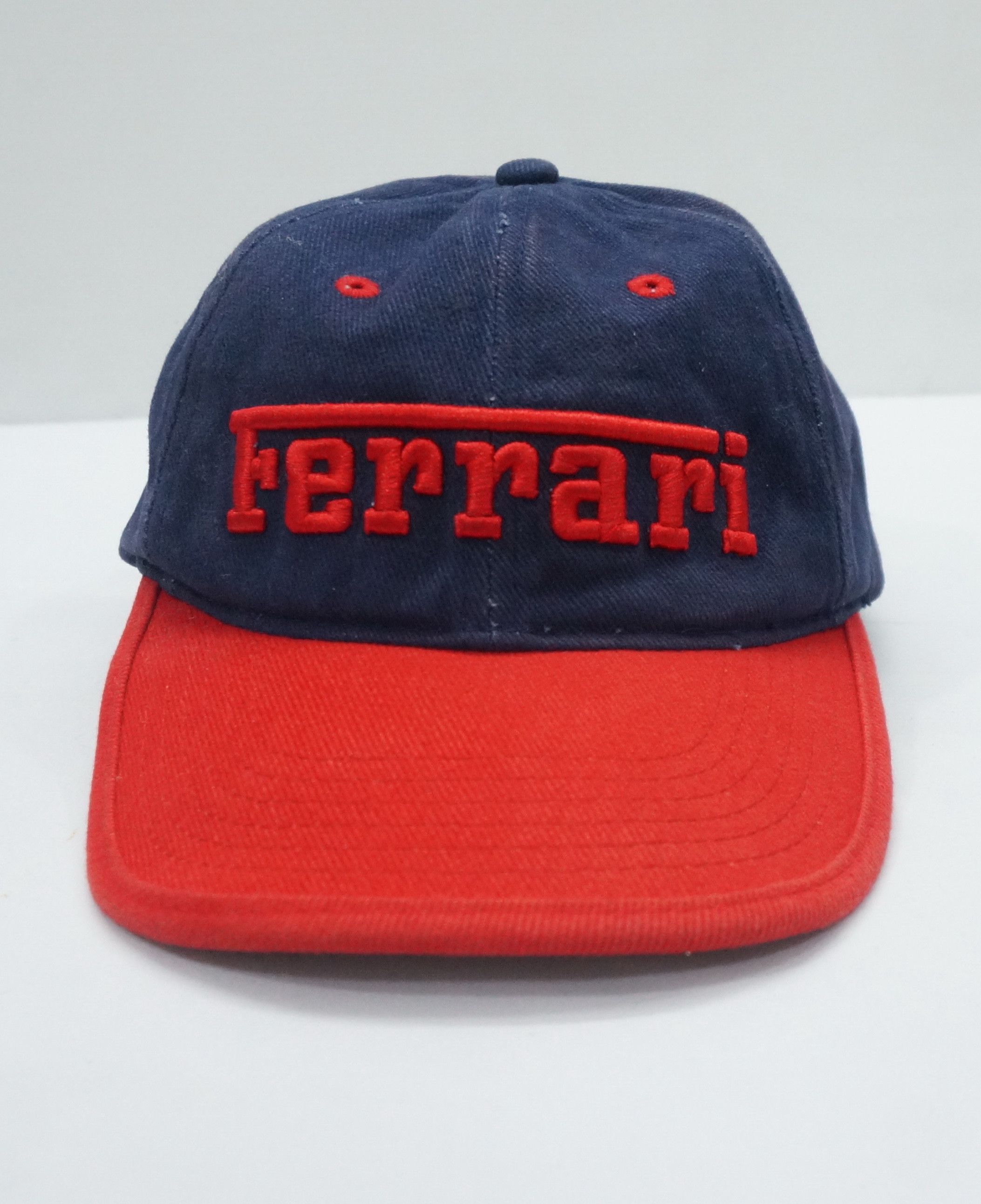 Ferrari FERRARI Vintage 3D Logo Official Cap Size ONE SIZE - 1 Thumbnail