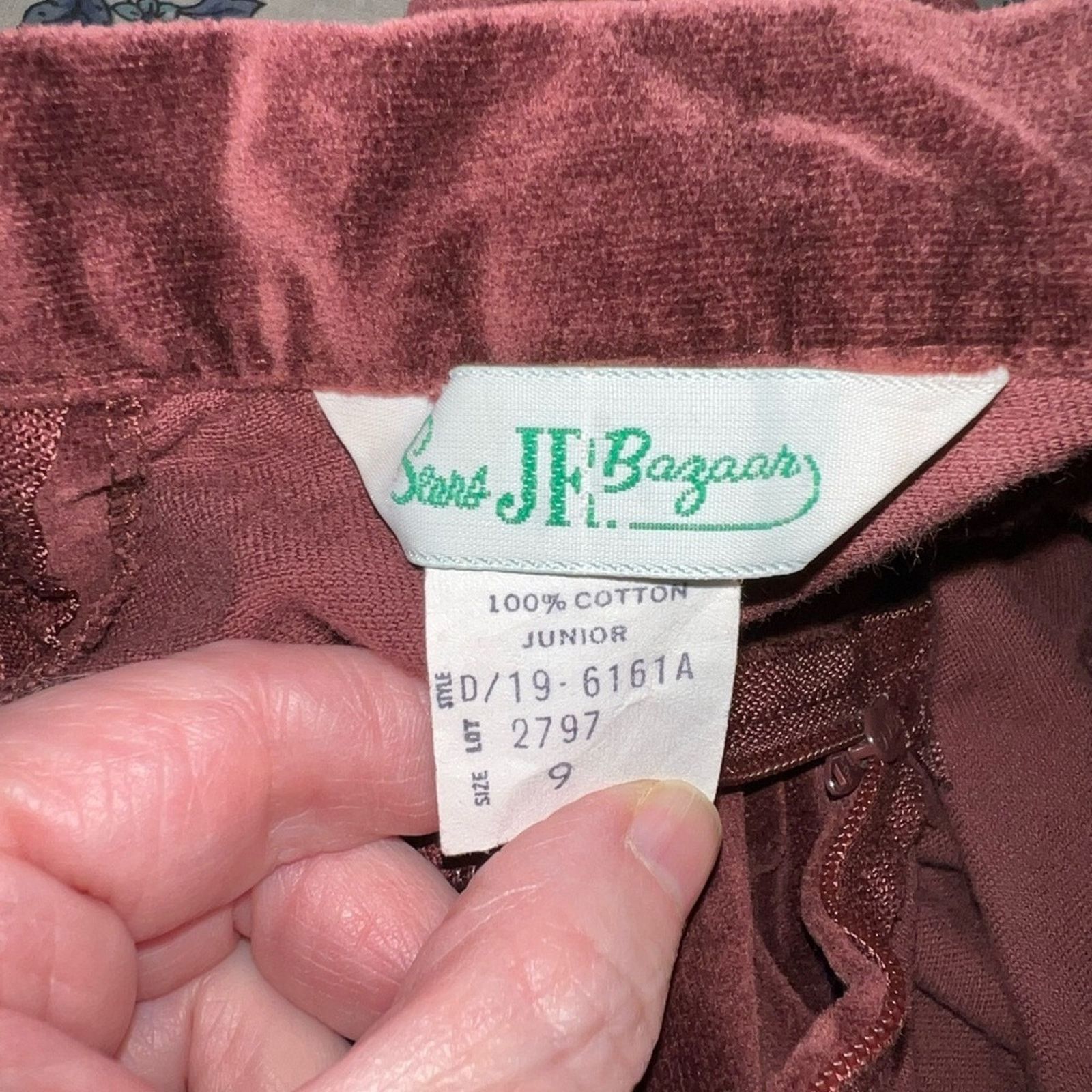 Vintage Fabulous Vintage 1970s Sears JR Bazaar Velvet Maxi Set! Size M / US 6-8 / IT 42-44 - 6 Thumbnail