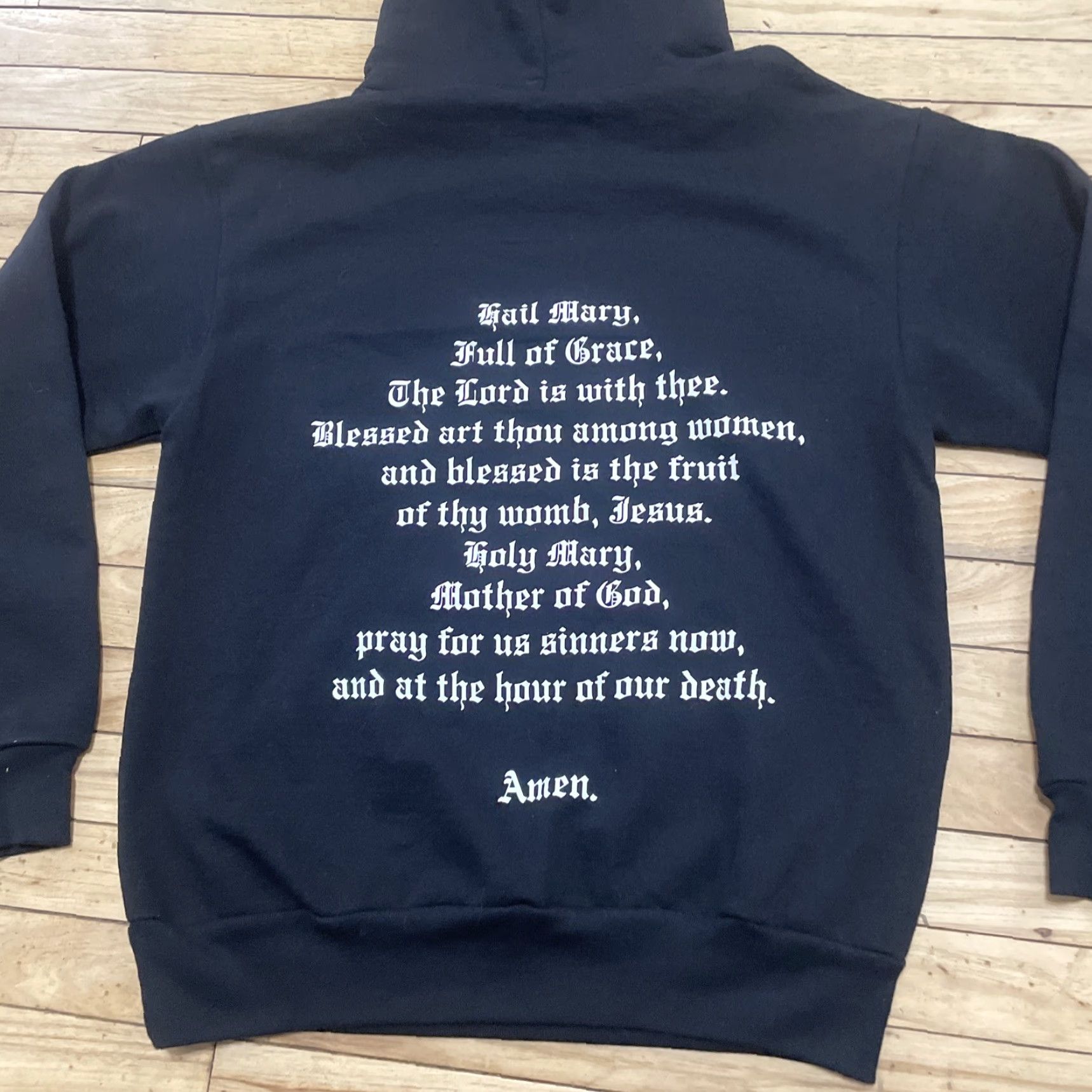 Vintage LUMIÈRES x Involved Garments Hoodie M Black Graphic Pullover Hooded Mens Regu lar Ka i Nguyen Prayer Muertos 90s Los Angeles Size US M / EU 48-50 / 2 - 4 Thumbnail