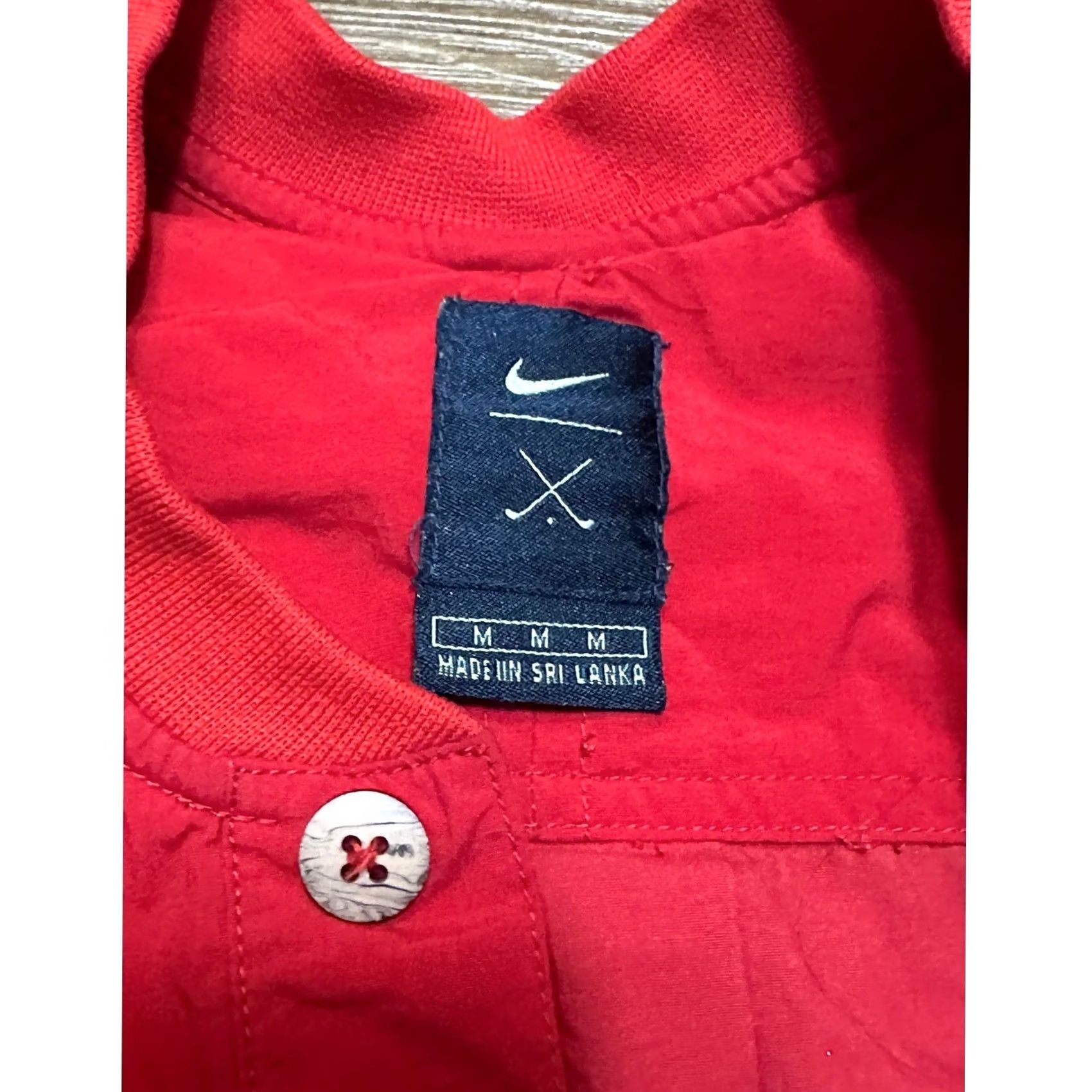 Nike VINTAGE Nike Golf Windbreaker Pullover Rain Resistant Red Henley Men Sz M Size US M / EU 48-50 / 2 - 3 Thumbnail