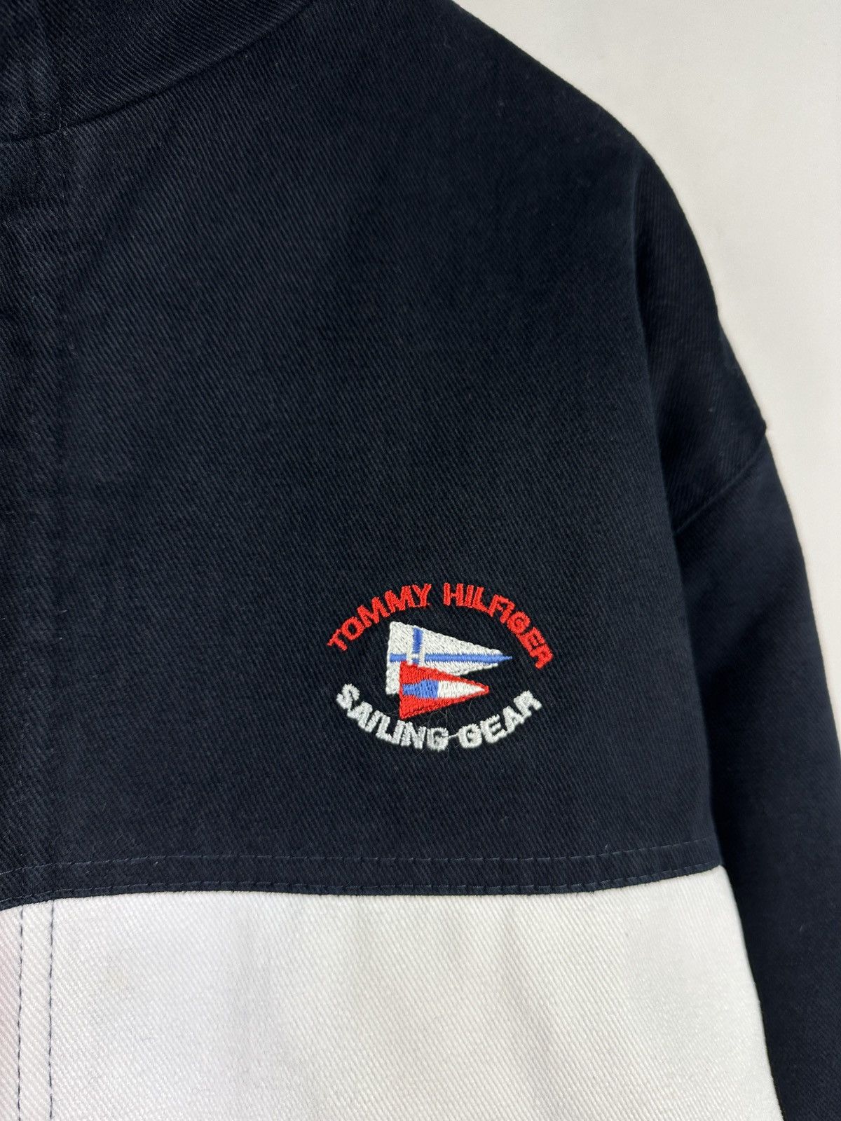 Tommy Hilfiger × Vintage Vintage 90’s Tommy Hilfiger Big Embroidered Logo Jacket Size US XS / EU 42 / 0 - 19 Thumbnail