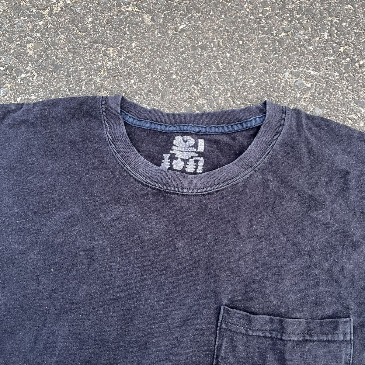 Vintage Vintage Black T-Shirt Size XL Faded Y2K Size US XL / EU 56 / 4 - 3 Thumbnail