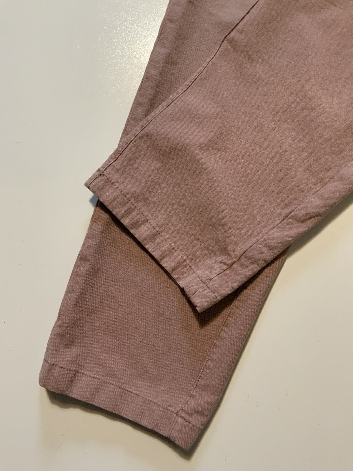 Lululemon $128 Lululemon Commission Mauve Earth Clay Dye Tapered Pants Size US 32 / EU 48 - 10 Thumbnail