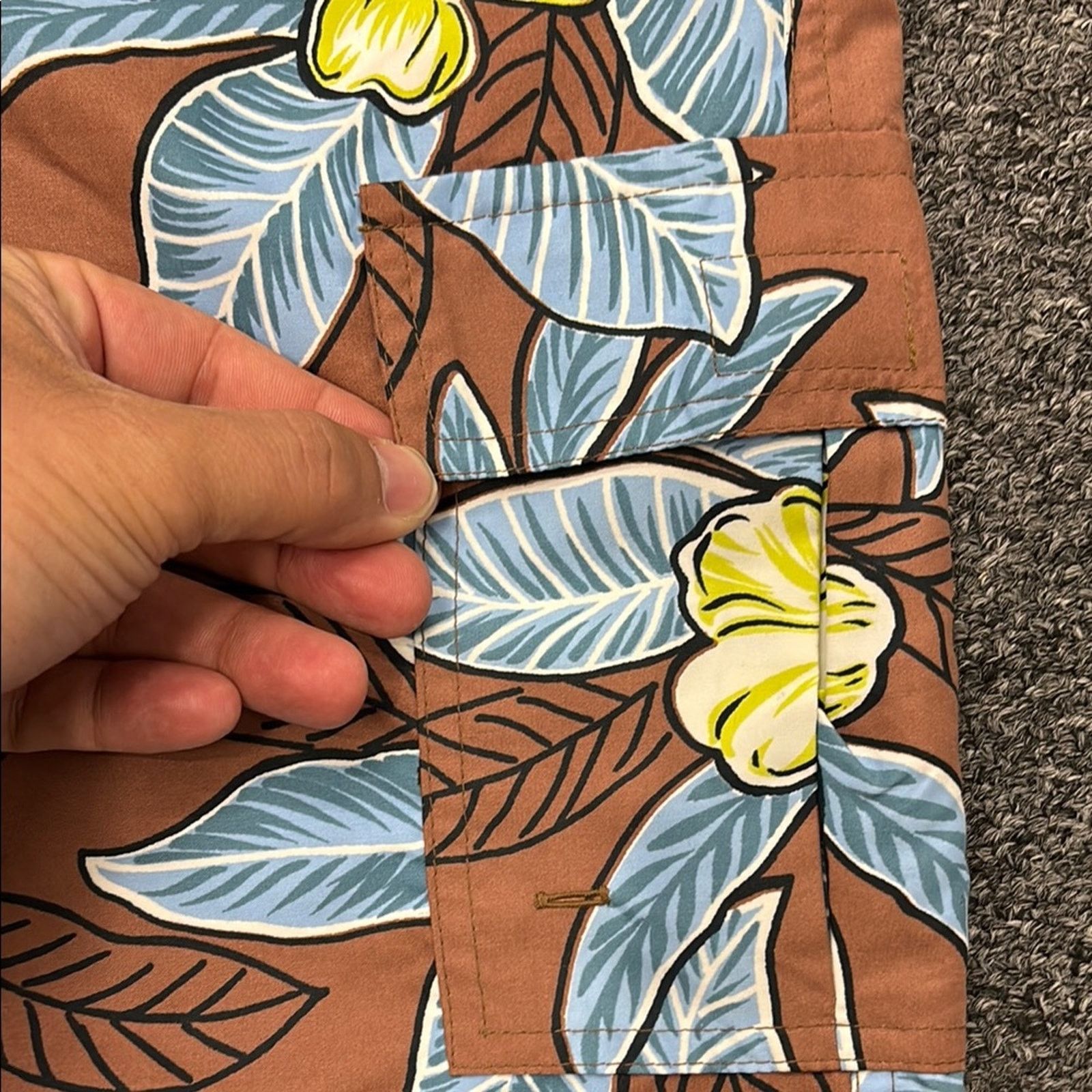 Other NWT Kiwi Floral Swim Trunks - Brown and Blue Size XL Size US 40 / EU 56 - 2 Thumbnail