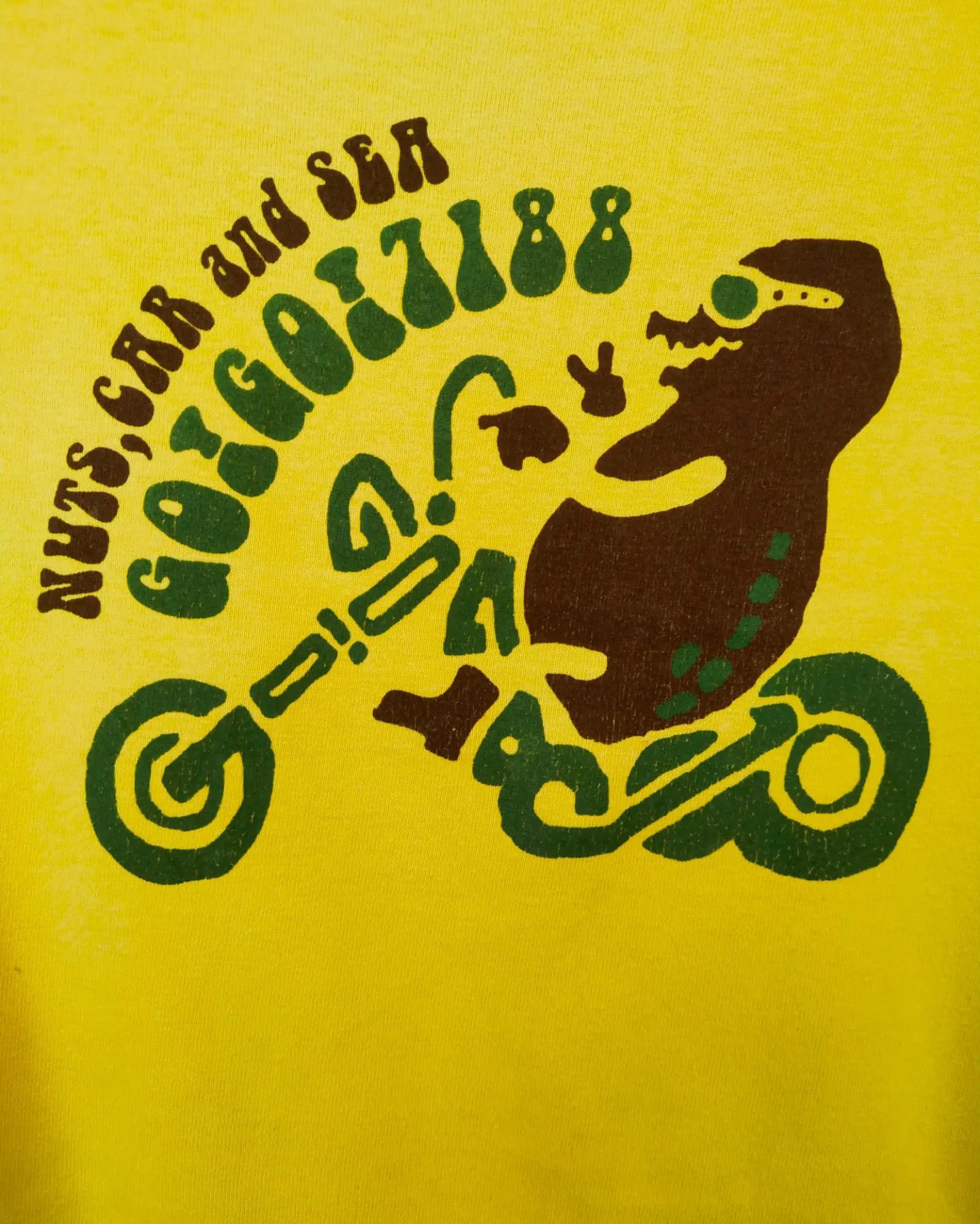 Band Tees Vintage Go!Go!7188 Nuts Car and Sea Yellow Band Tee Size US L / EU 52-54 / 3 - 2 Thumbnail