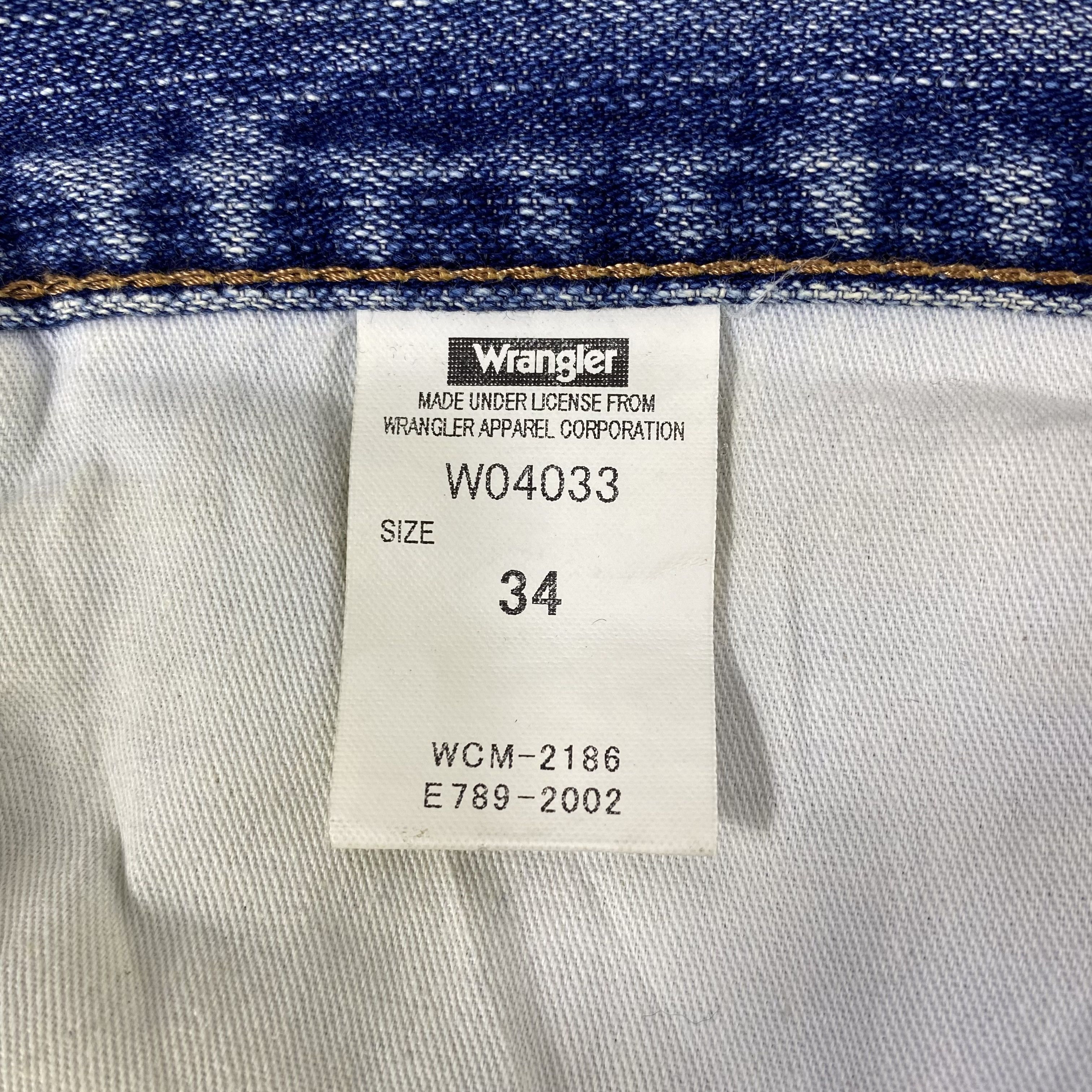 Vintage × Wrangler Vintage Wrangler Distress Blube Wash Jeans - J1149 Size US 35 - 13 Thumbnail