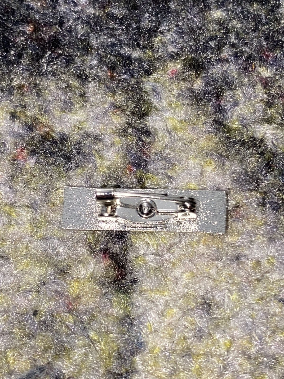 Supreme Supreme Store Phone Number Pin Size ONE SIZE - 3 Thumbnail