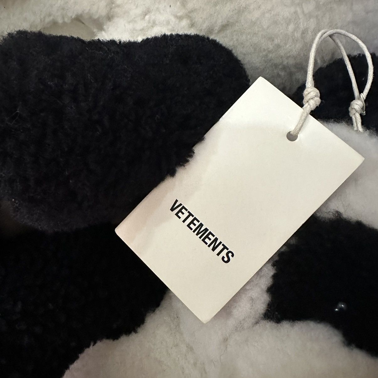Vetements Vetements FW21 Oversized PandaBear Shearling Loafers (41/42) Size US 8.5 / EU 41-42 - 9 Thumbnail