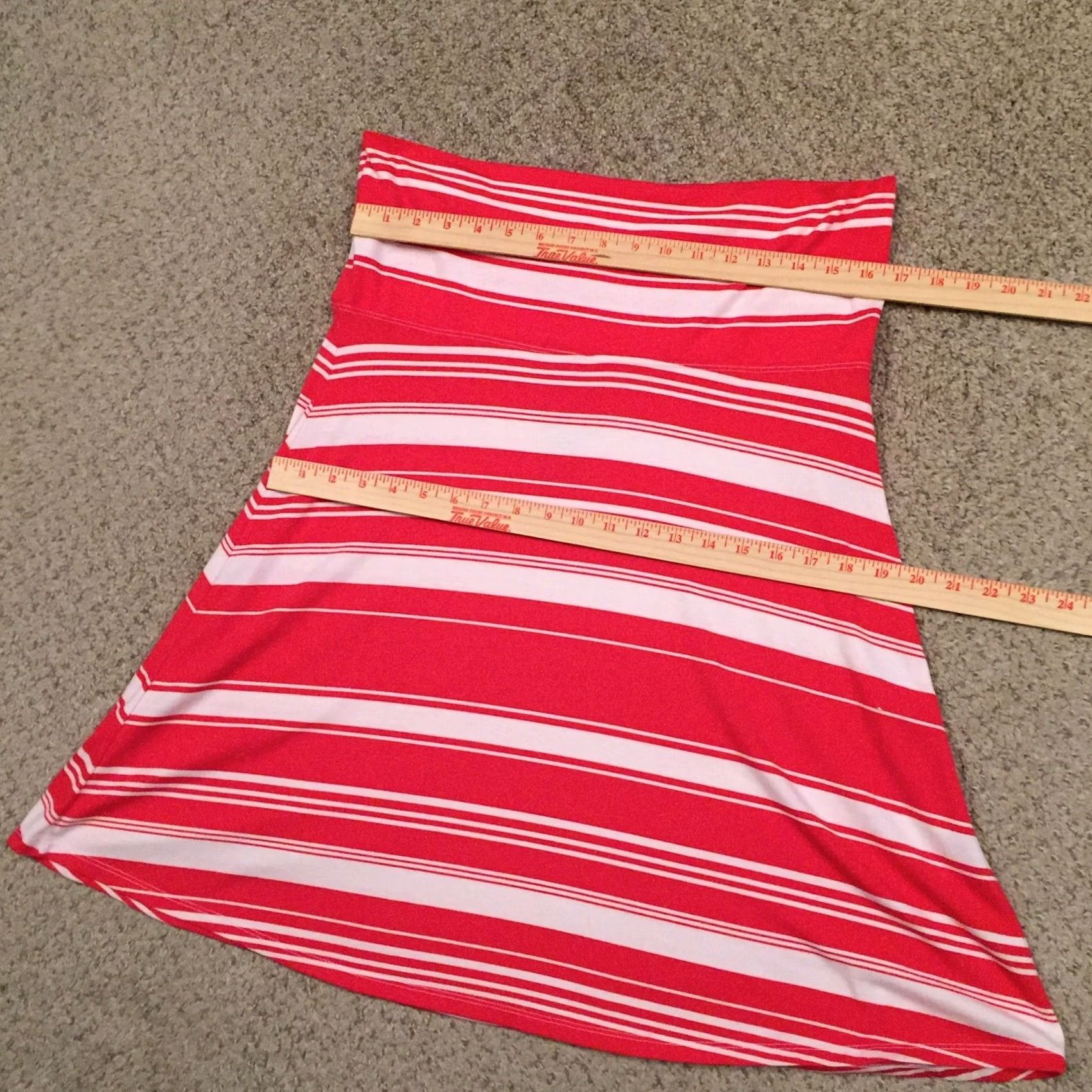 Old Navy Old Navy Red Striped Knee Length Pull On Large Skirt Size 36" / US 14 / IT 50 - 2 Thumbnail