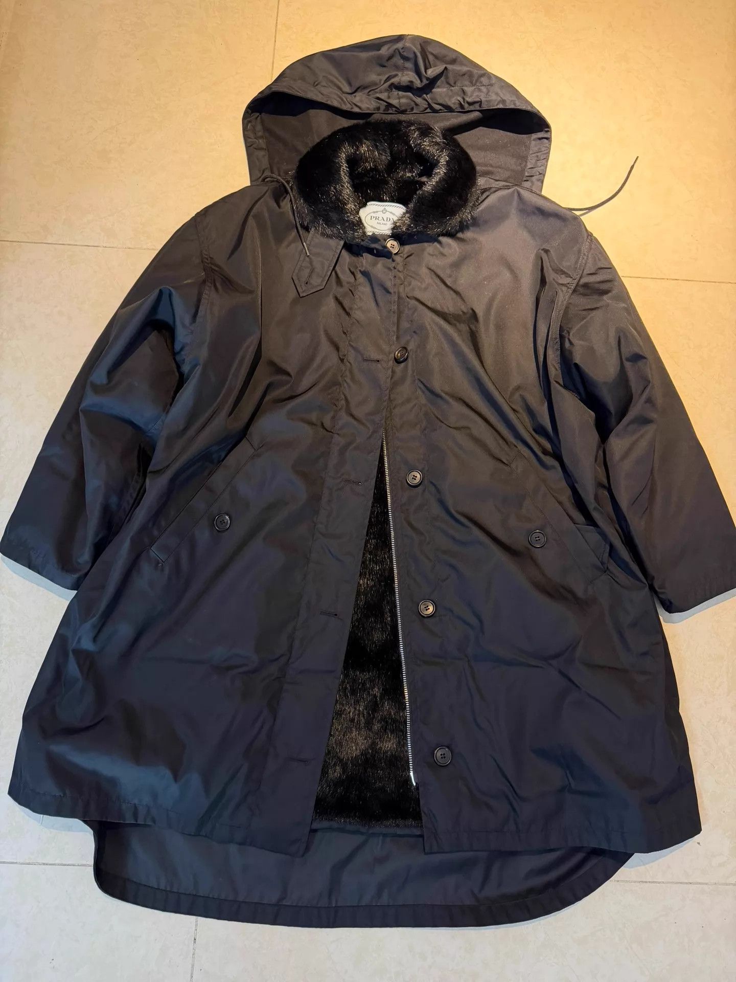 Prada Prada Oversized Down Parka 2-Piece Mink Lined Black Size XS / US 0-2 / IT 36-38 - 2 Thumbnail
