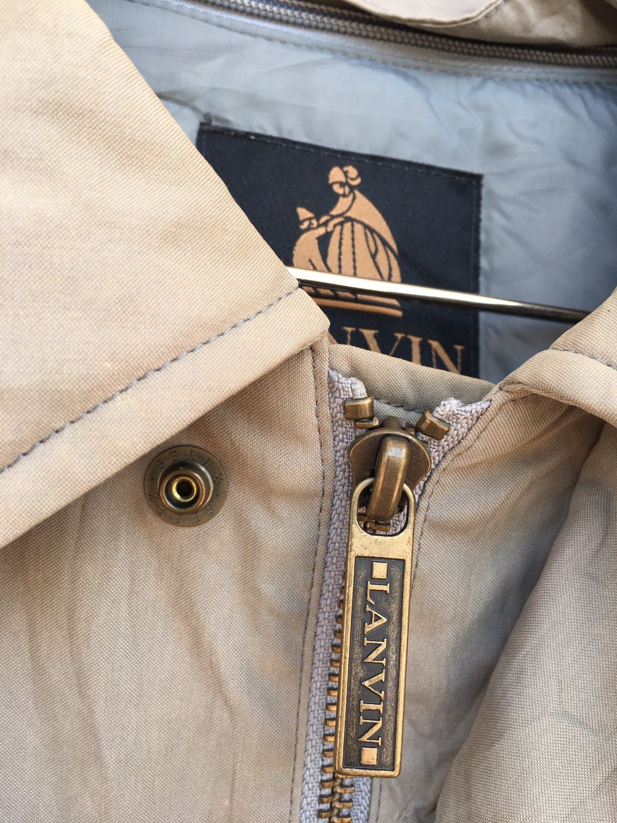 Lanvin vintage Lanvin paris down jacket size 48 or L Size US L / EU 52-54 / 3 - 9 Thumbnail