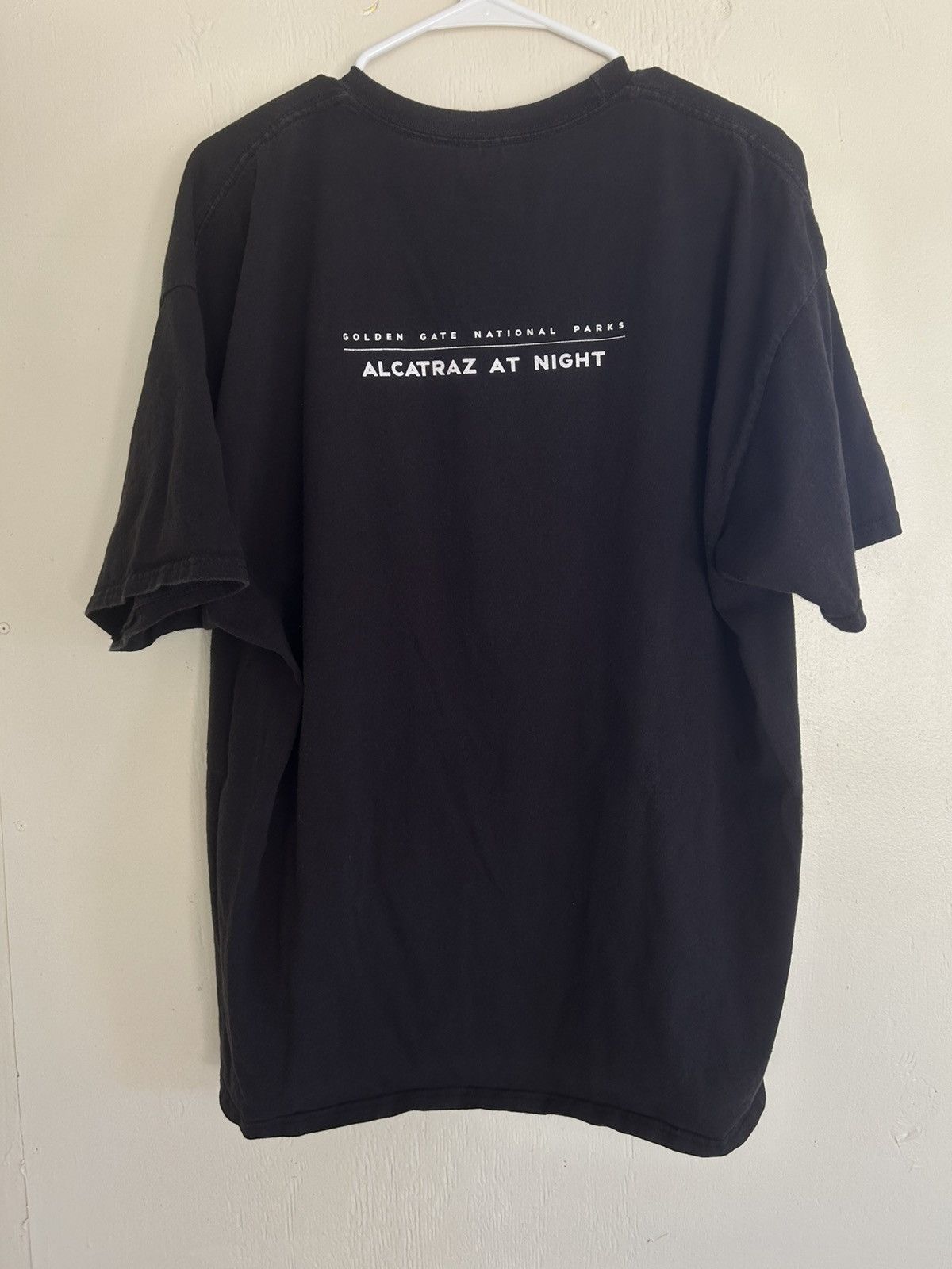 Vintage Alcatraz Island Penitentiary San Fran California Tshirt Size US XXL / EU 58 / 5 - 5 Thumbnail