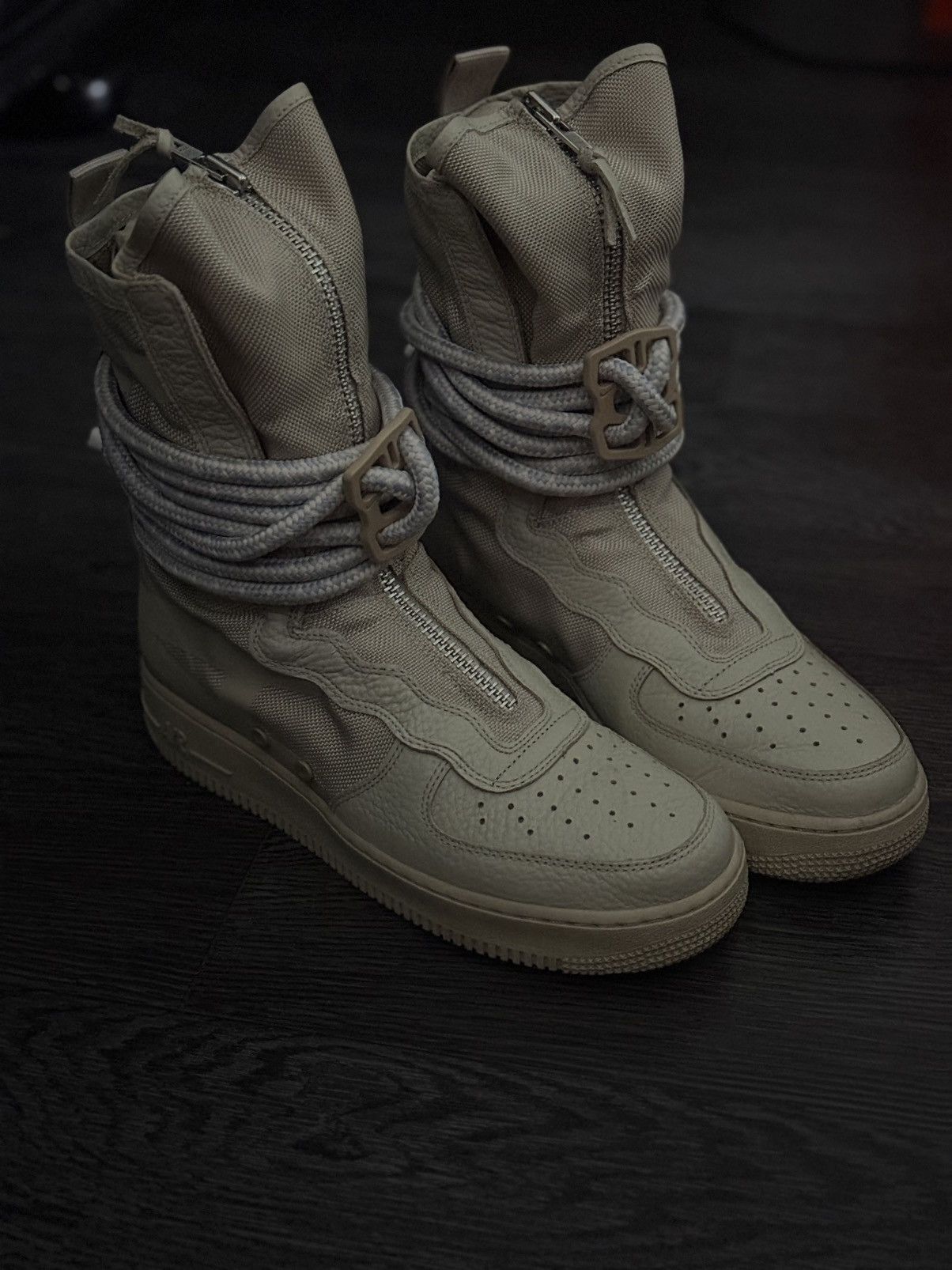 Nike NIKE SF AF1 HI Size US 8.5 / EU 41-42 - 1 Thumbnail