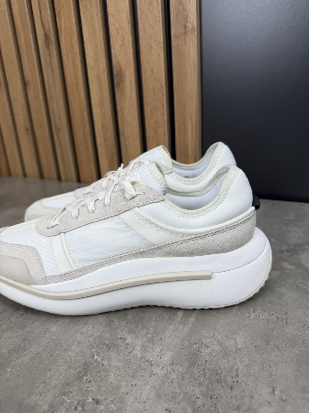 Y-3 Adidas Y-3 Yohji Yamamoto Ajatu Run Off White Sneakers Size US 10 / EU 43 - 3 Thumbnail