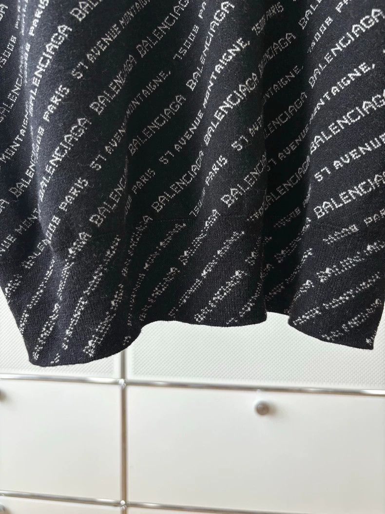 Other Balenciaga size 38 Crewneck knit pullover in black Size US XS / EU 42 / 0 - 4 Thumbnail