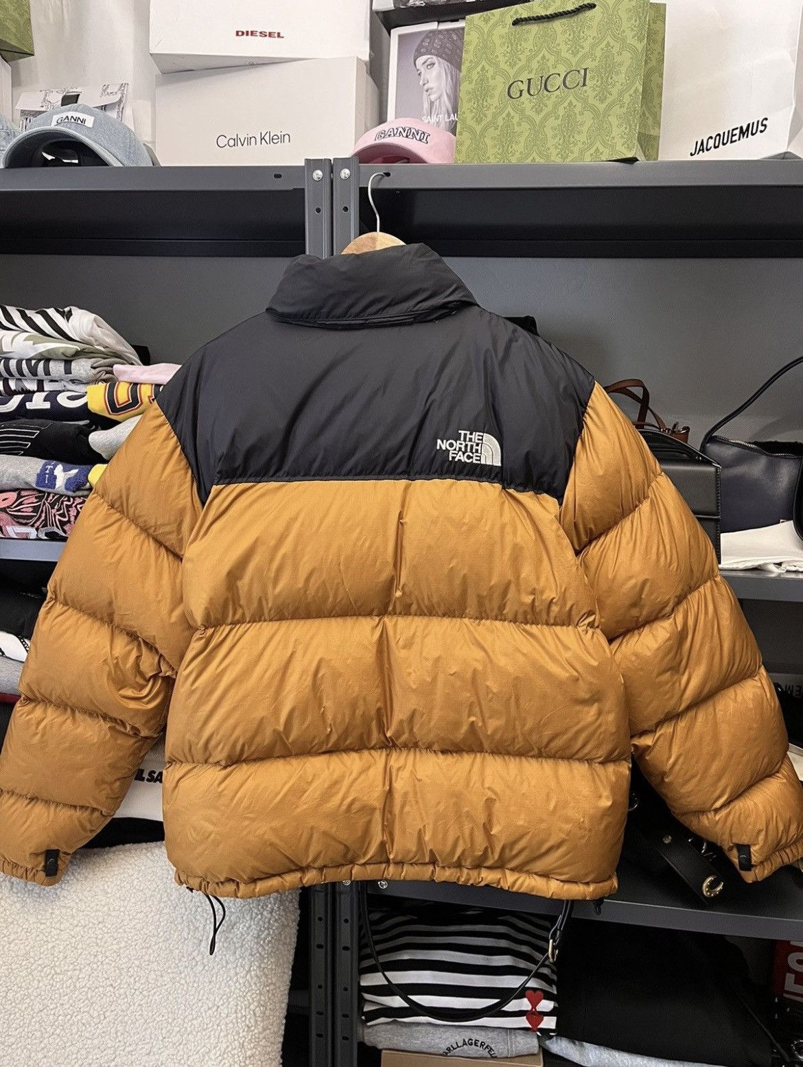 The North Face Vintage The North Face 700 Nuptse Jacket Size US L / EU 52-54 / 3 - 10 Thumbnail