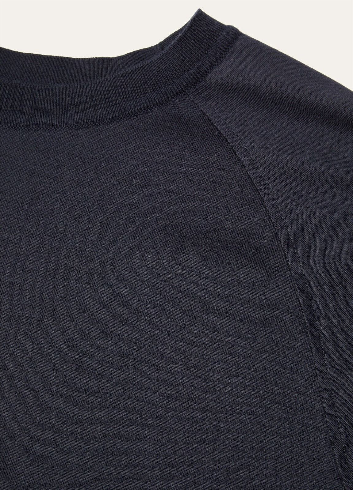 Loro Piana o1srvl11e0526 FAN6590 Tadami T-Shirt in Navy Blue Size M / US 6-8 / IT 42-44 - 2 Thumbnail