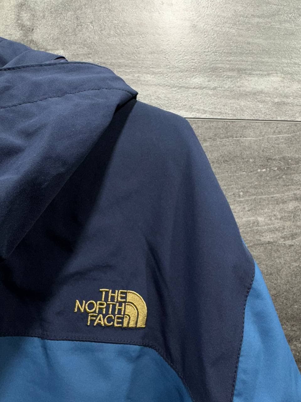 The North Face Mens Blue The North Face Hyvent Hooded Jacket Size US L / EU 52-54 / 3 - 7 Thumbnail