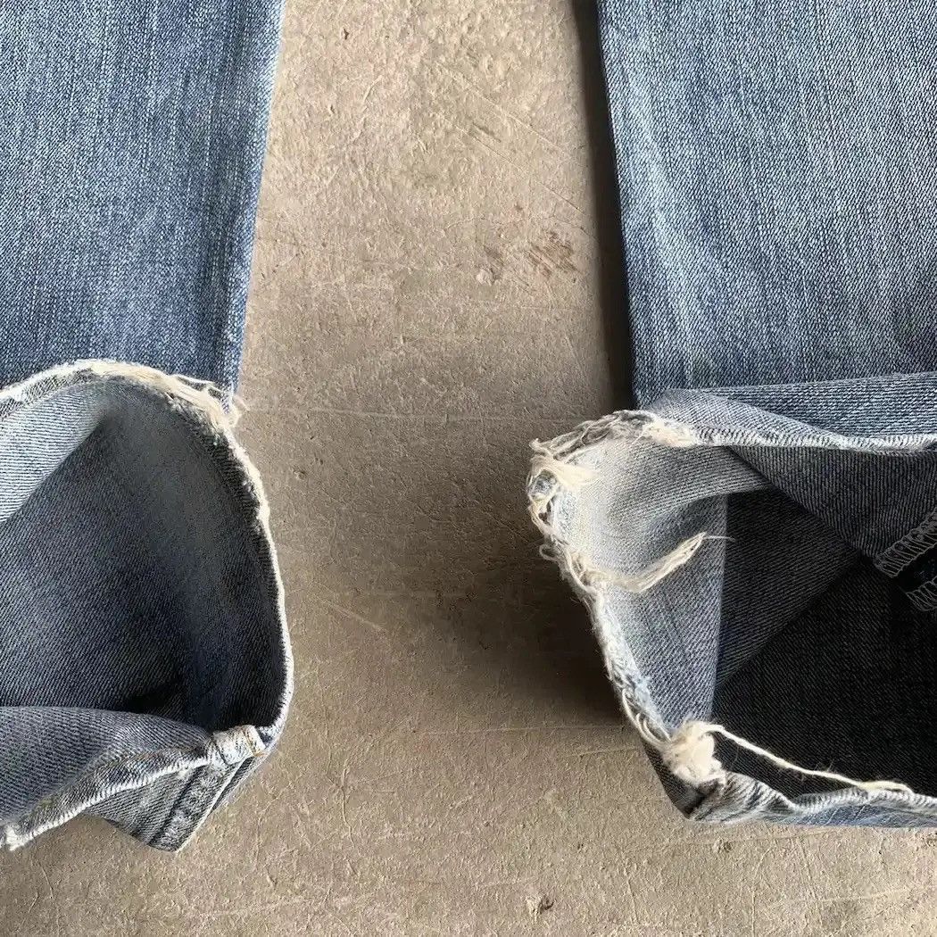 Levi's Vintage Clothing Levi’s 502 Distressed Denim Levis Jeans Trousers Pants Size US 28 / EU 44 - 15 Thumbnail