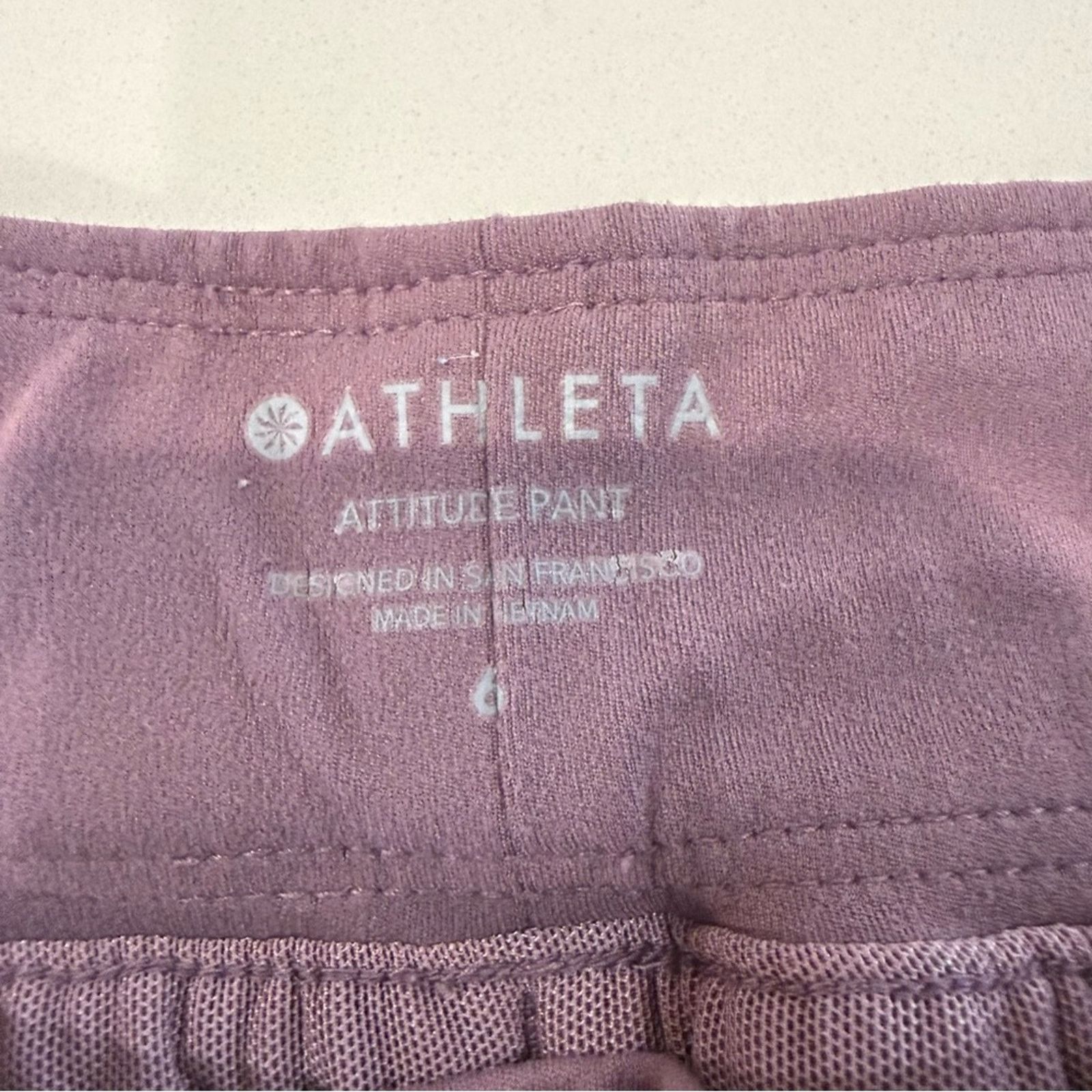 Athleta Athleta Attitude Ruched Jogger Pants Womens 6 VolcanicViolet Size 28" / US 6 / IT 42 - 9 Thumbnail