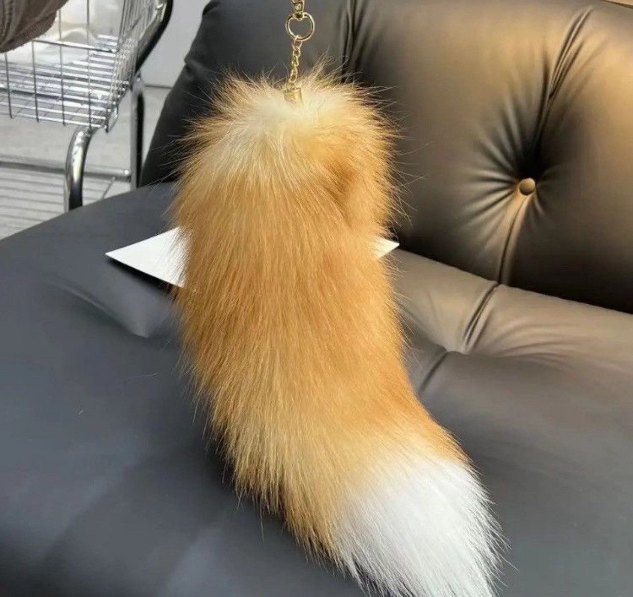 Other Brown White Fox Fur Tail Keychain Pendant / Cosplay Size ONE SIZE - 2 Thumbnail