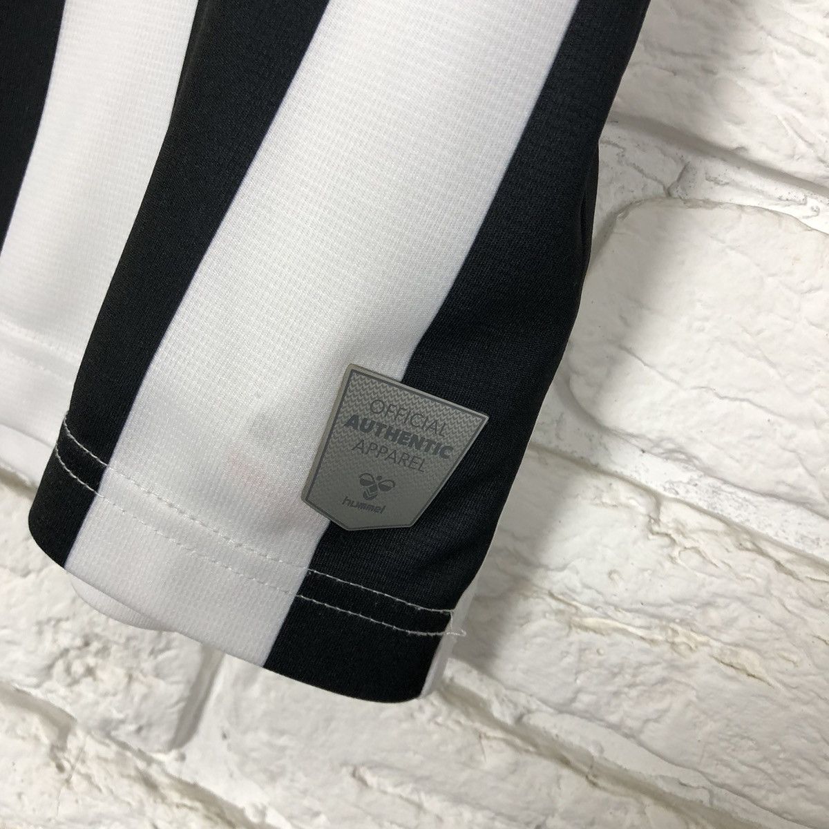 Other Freiburg 2019 2020 away soccer jersey Size US L / EU 52-54 / 3 - 4 Thumbnail