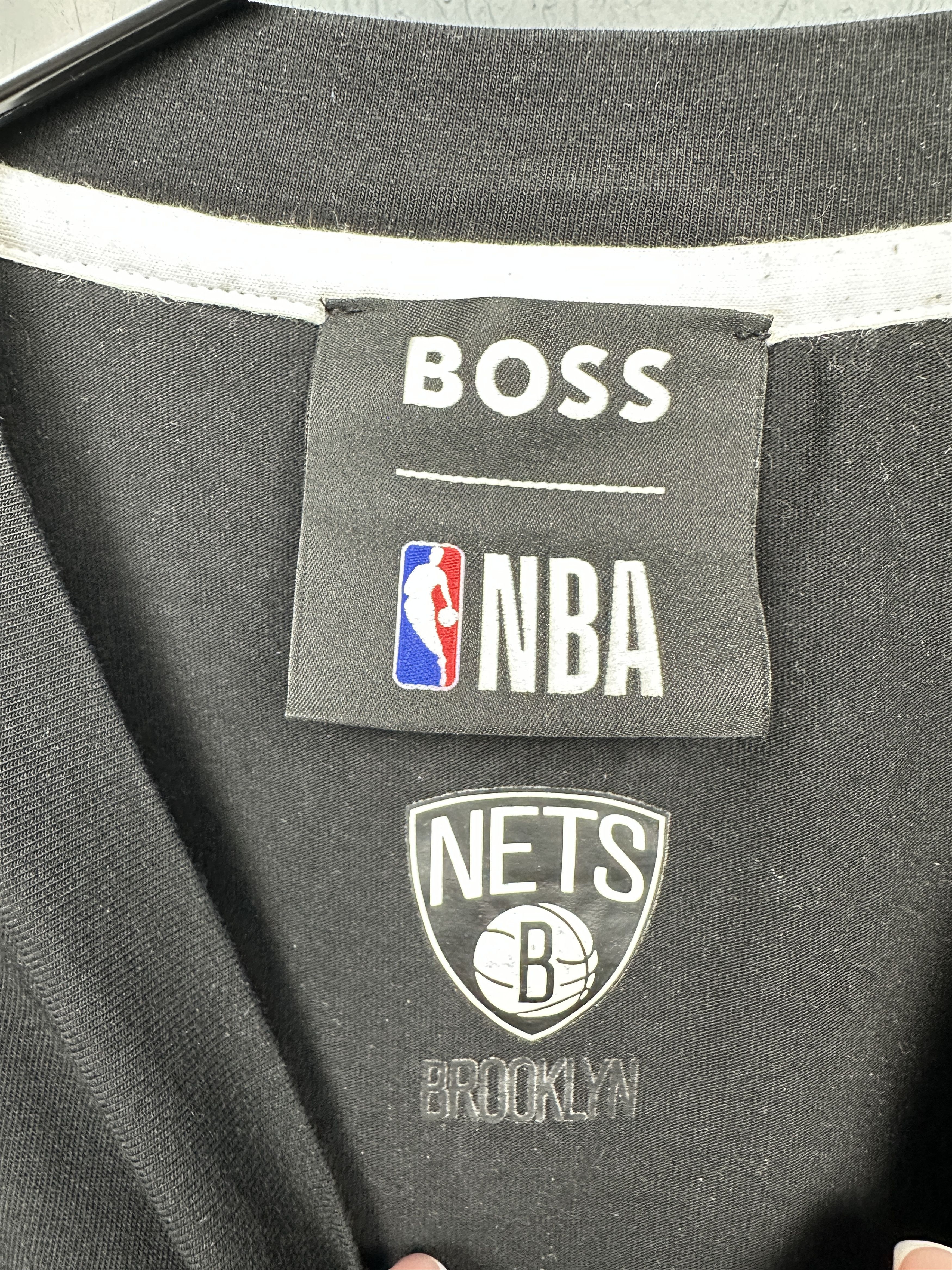 Hugo Boss Hugo Boss NBA Brooklyn Nets Mens T-Shirt Size US XL / EU 56 / 4 - 8 Thumbnail