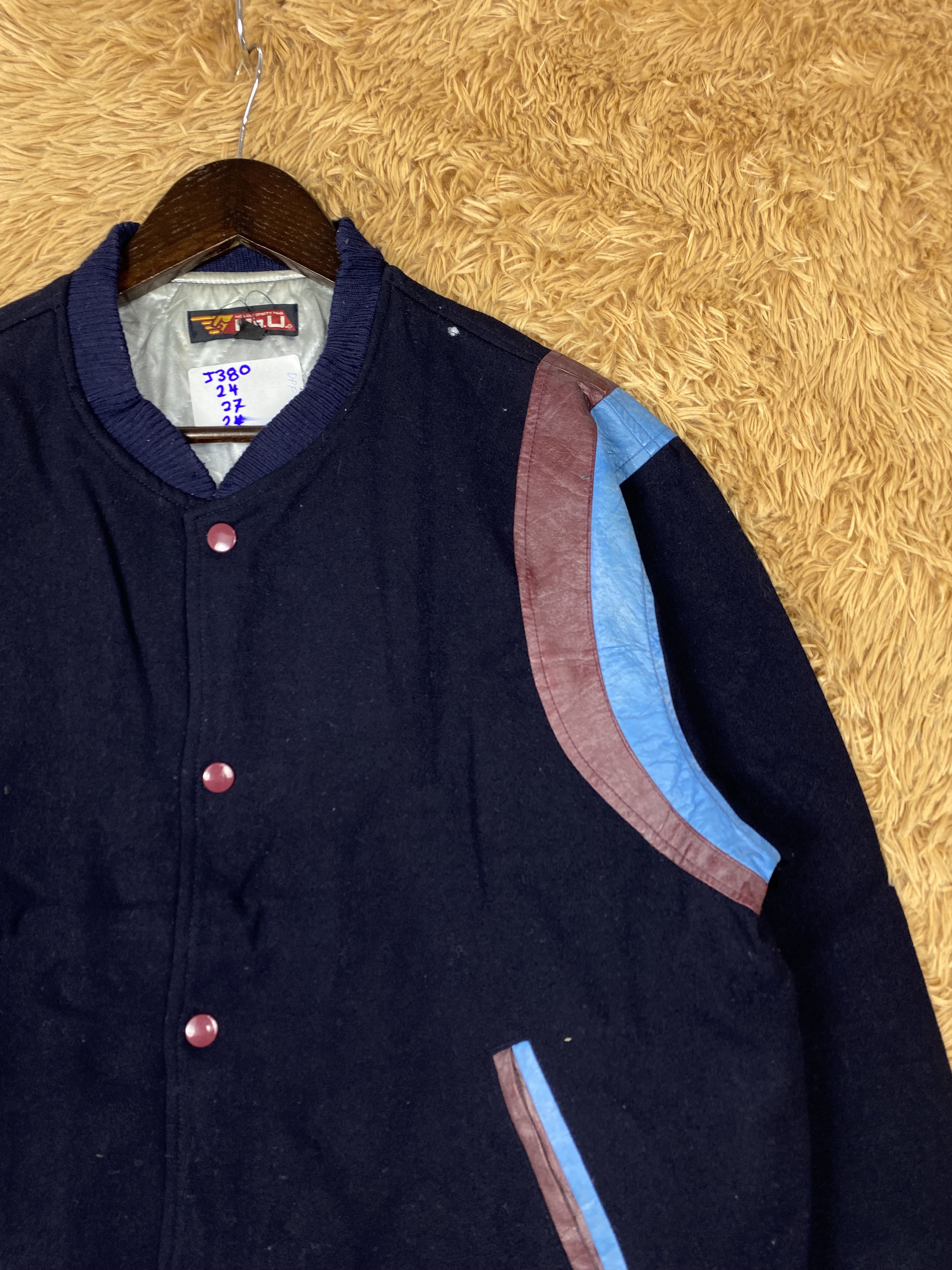MLB Vintage Mr. U Varsity Jacket DJ0380 Size US M / EU 48-50 / 2 - 3 Thumbnail