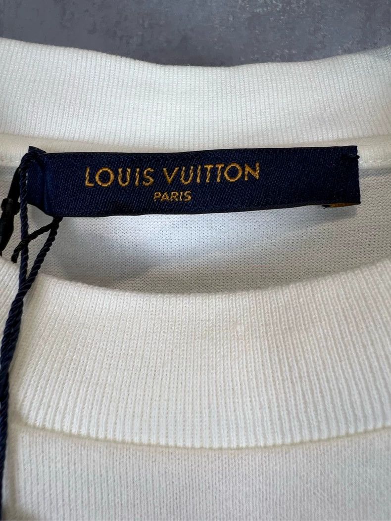Louis Vuitton Louis Vuitton Paratrooper LOGO Short Sleeve Size US XS / EU 42 / 0 - 5 Thumbnail