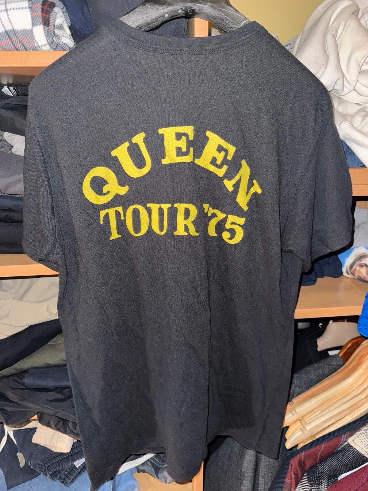 Lucky Brand Queen Tour ‘75 Lucky Brand Shirt Rare Mens Sz L Size US L / EU 52-54 / 3 - 6 Thumbnail