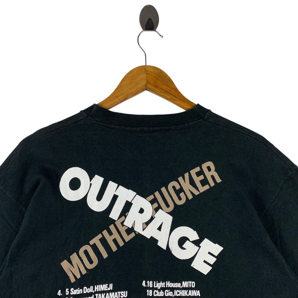 Other Vintage 90s OUTRAGE japanese Trash metal band tees Size US L / EU 52-54 / 3 - 10 Thumbnail
