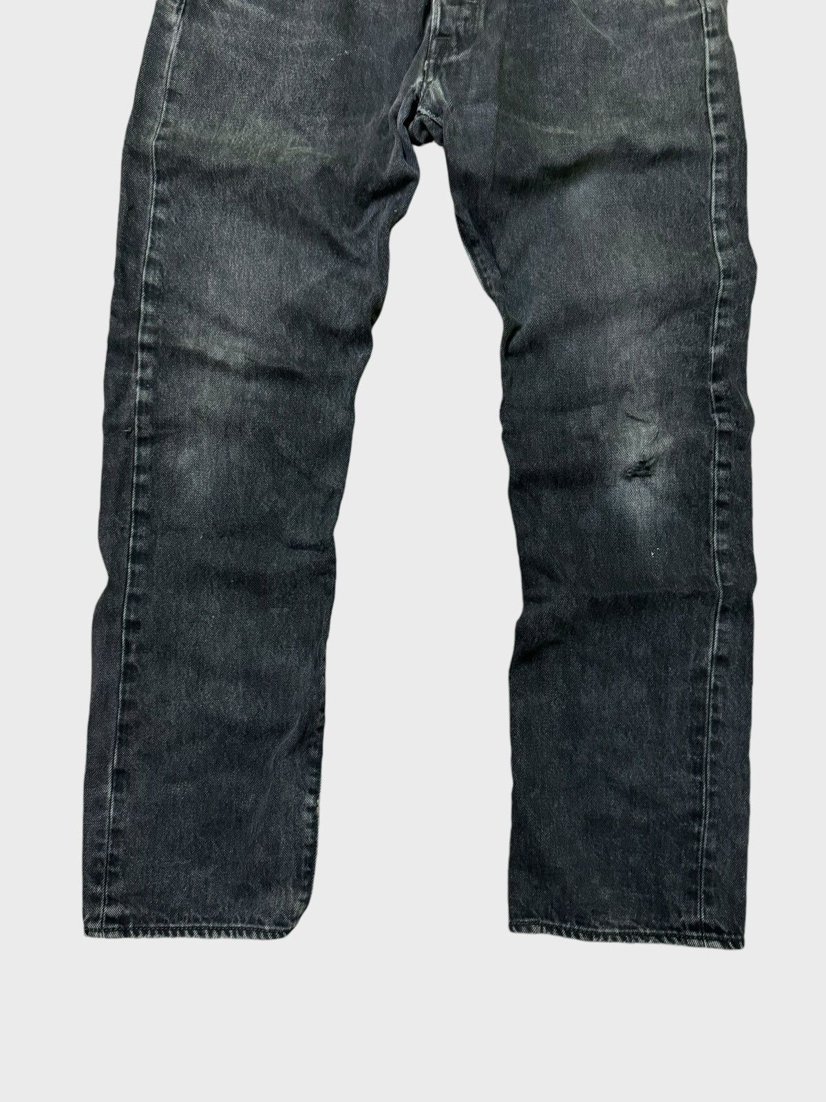 Levi's Vintage Levi's 501 Black Faded Distressed Denim Jeans Size US 32 / EU 48 - 6 Thumbnail