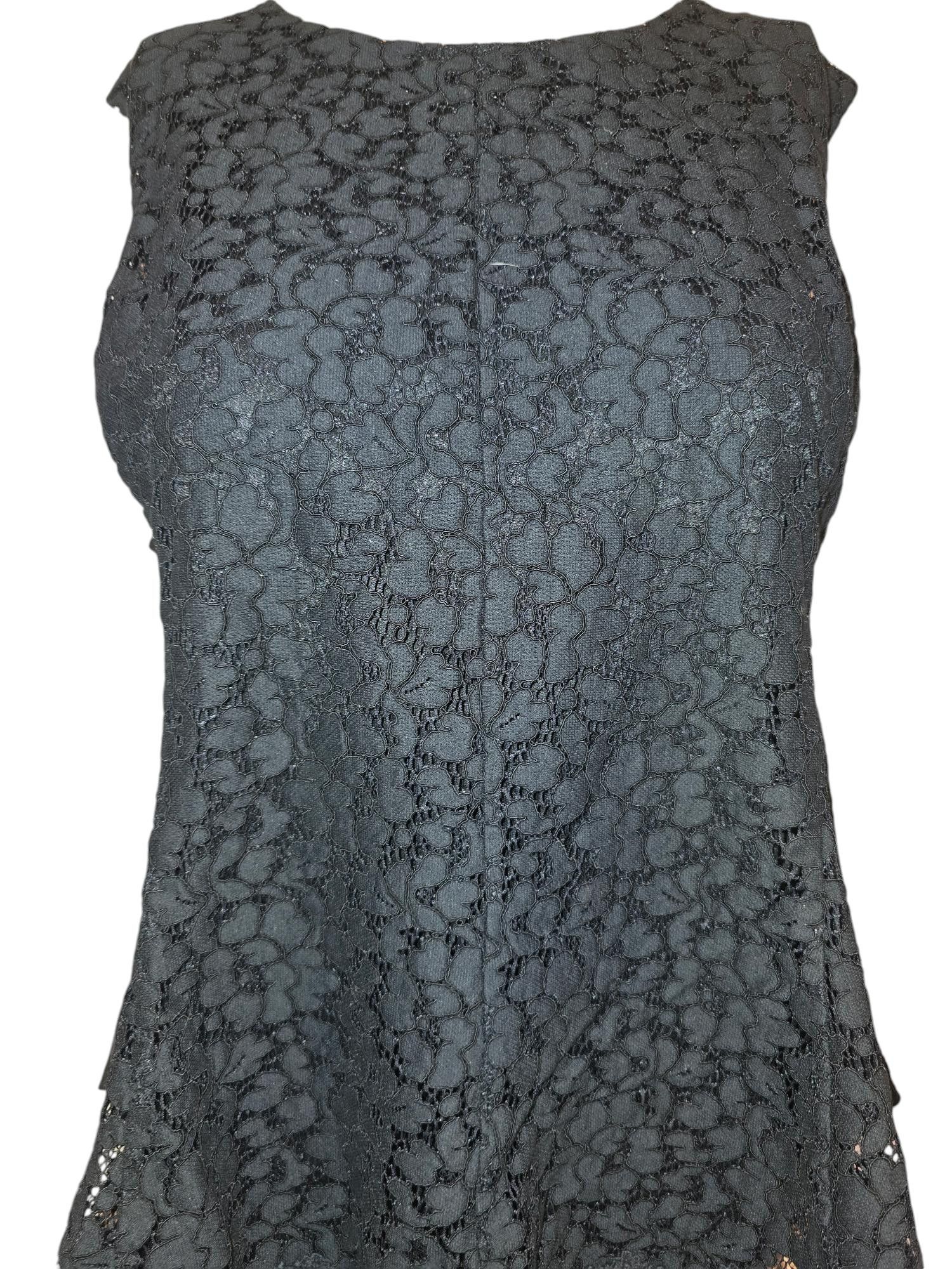 Designer Elegant Black Lace Sleeveless Top Size XL / US 12-14 / IT 48-50 - 2 Thumbnail
