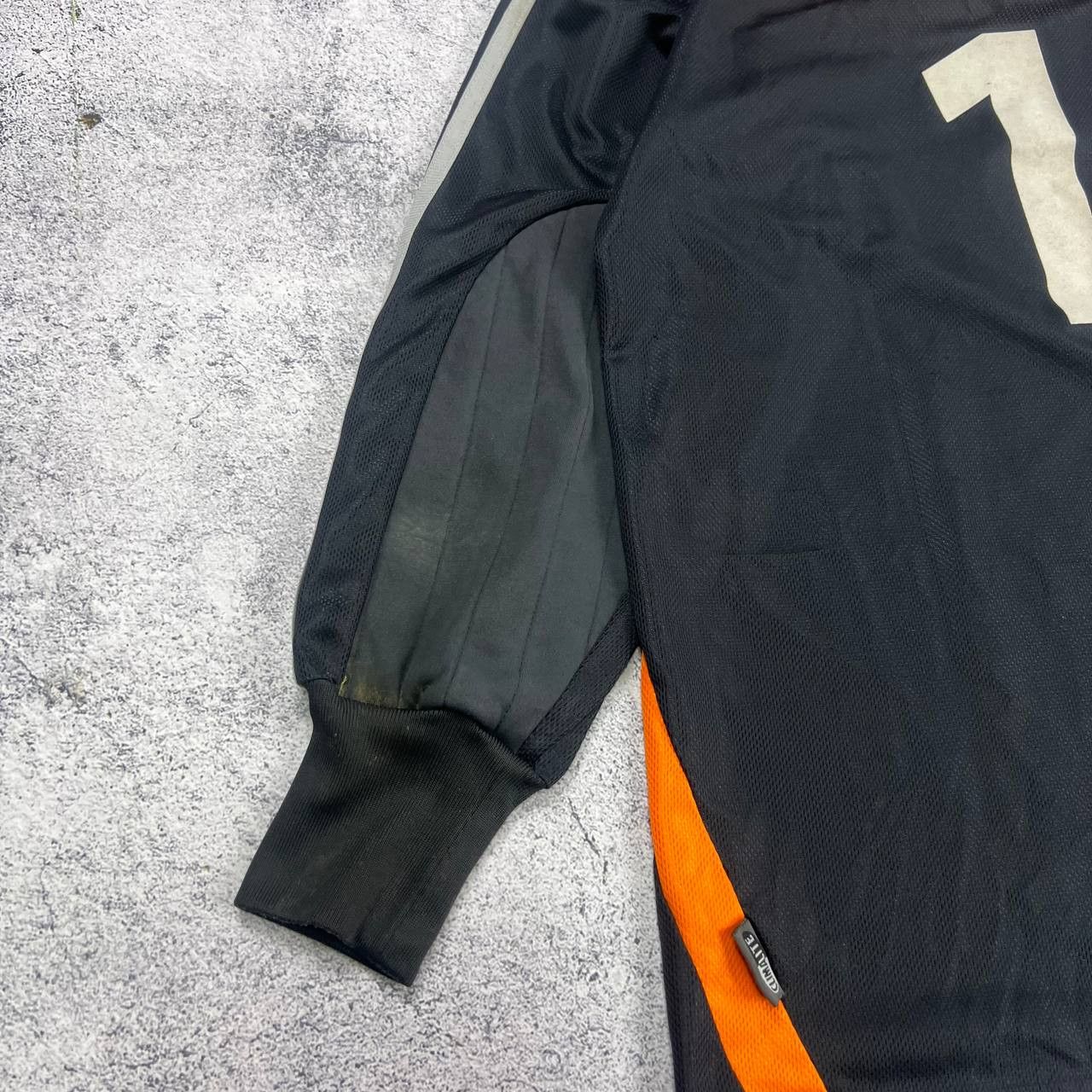 Adidas × Vintage Vintage Adidas Goalkeeper Jersey 00s Size US M / EU 48-50 / 2 - 7 Thumbnail