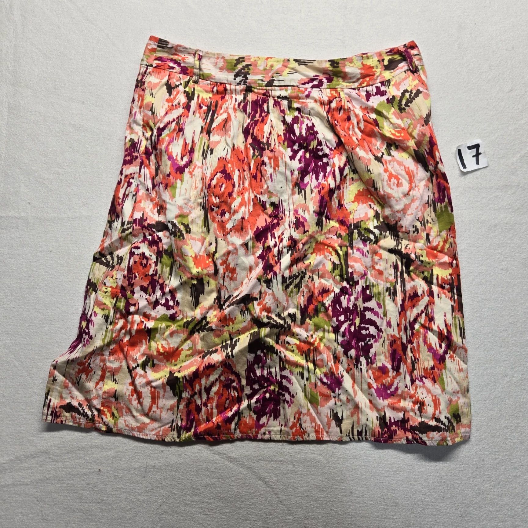 Vintage VINTAGE Xhilaration Women's Short Floral Skirt Elastic Waist Orange XL Flower Pattern Women Size 40" / US 18 - 6 Thumbnail