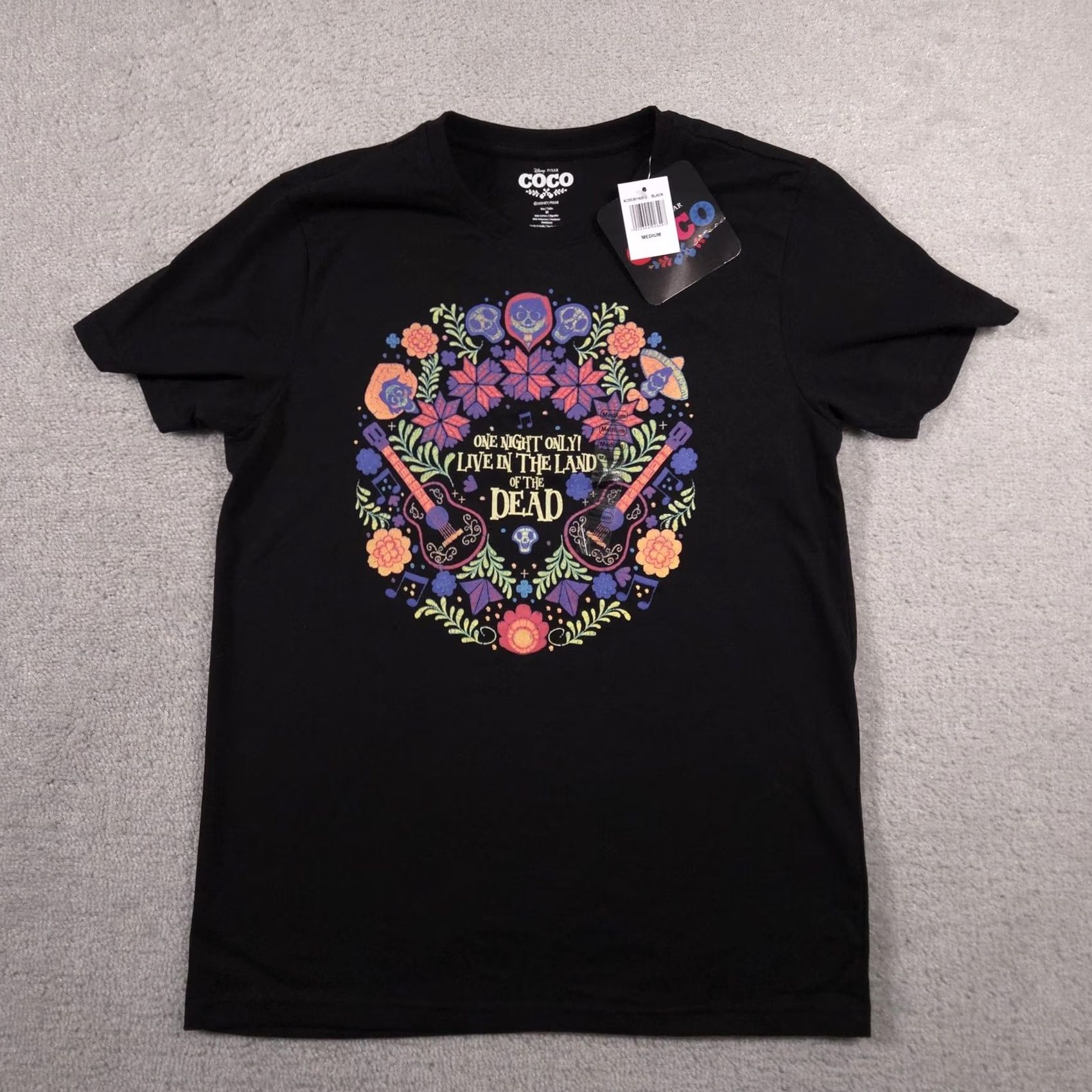 Disney VINTAGE Disney Pixar Coco Shirt Adult Medium Black Live in Land of the Dead Graphic Tee Size US M / EU 48-50 / 2 - 2 Thumbnail