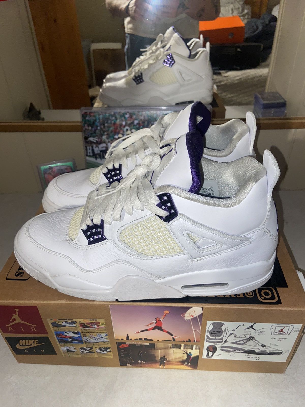 Jordan Brand Air Jordan Retro 4 Metallic Purple Size US 10.5 / EU 43-44 - 2 Thumbnail